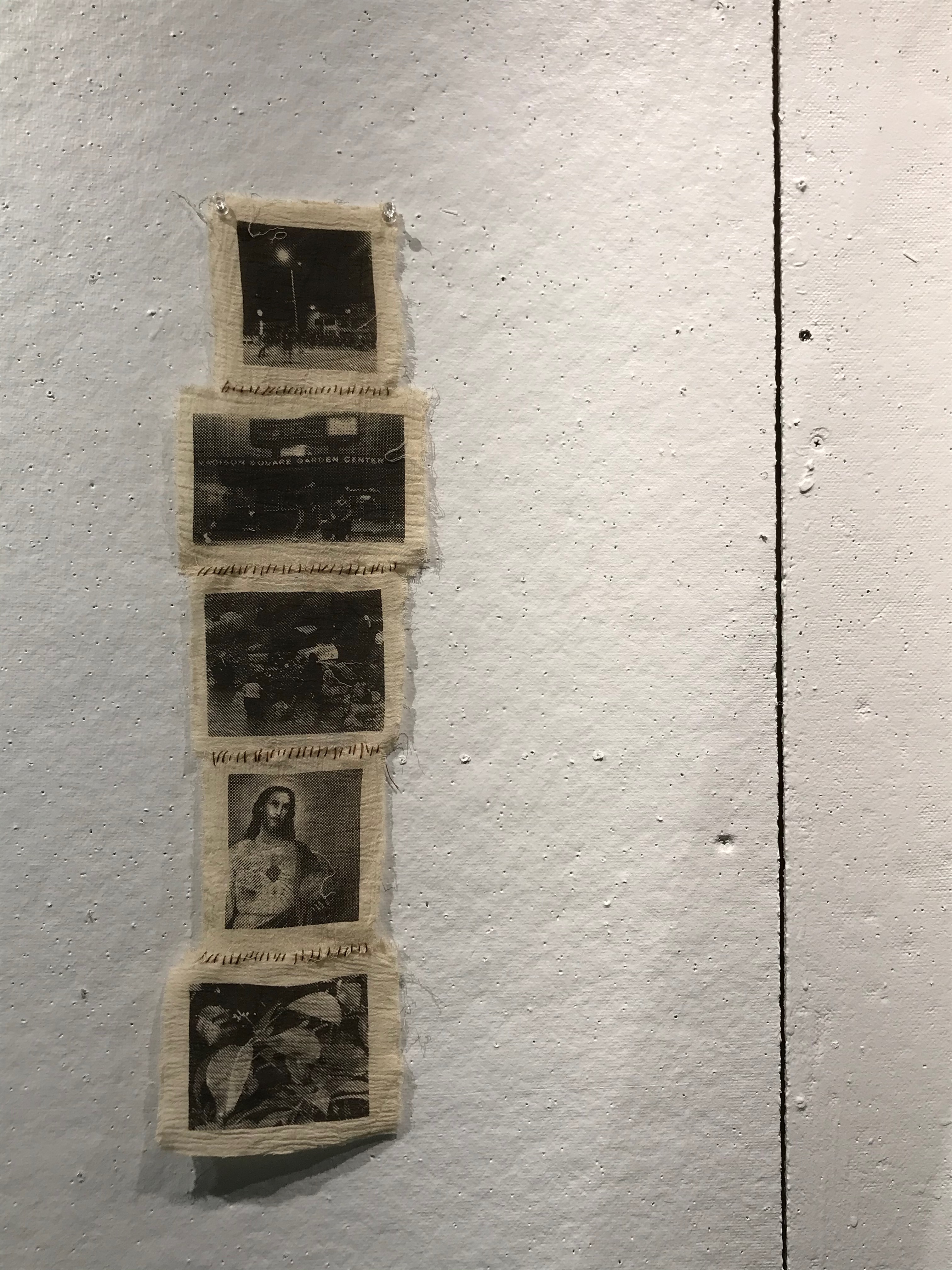 Scroll / silkscreen on linen, 2020