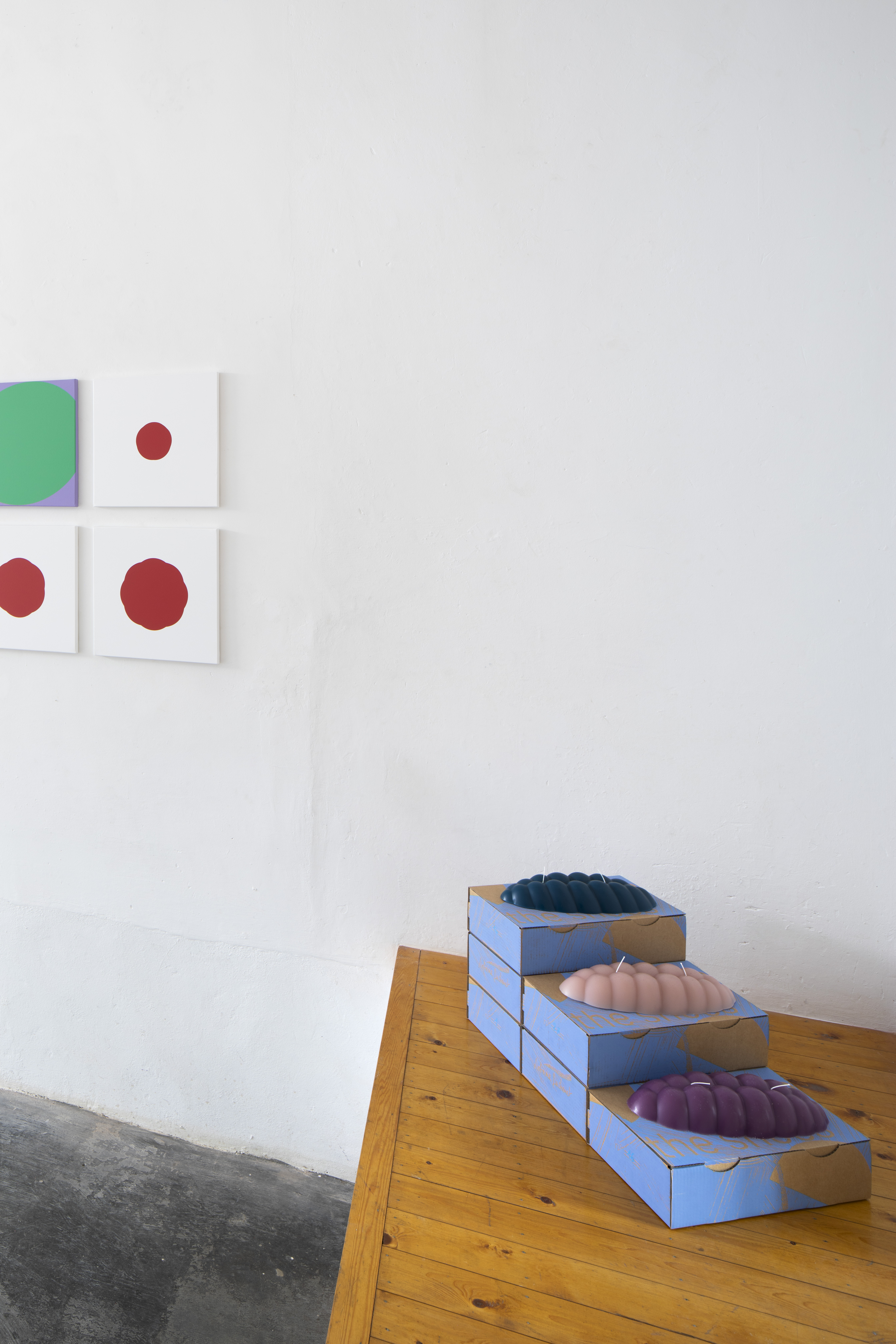 BUTTERFLY IN THE SHOES, SECONDroom, 2022.