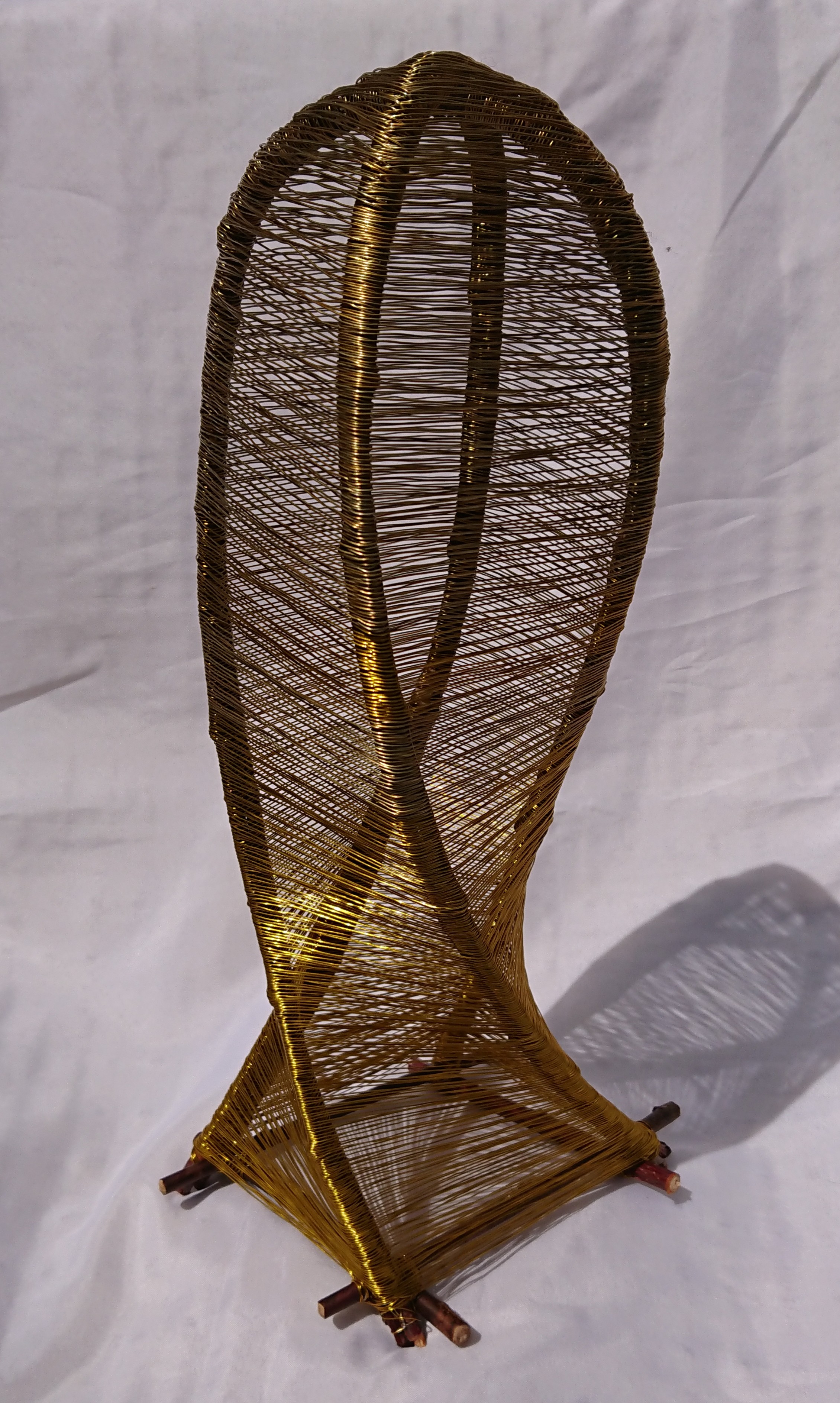 Twig & Wire Lamp (lights off) - Summer 2020