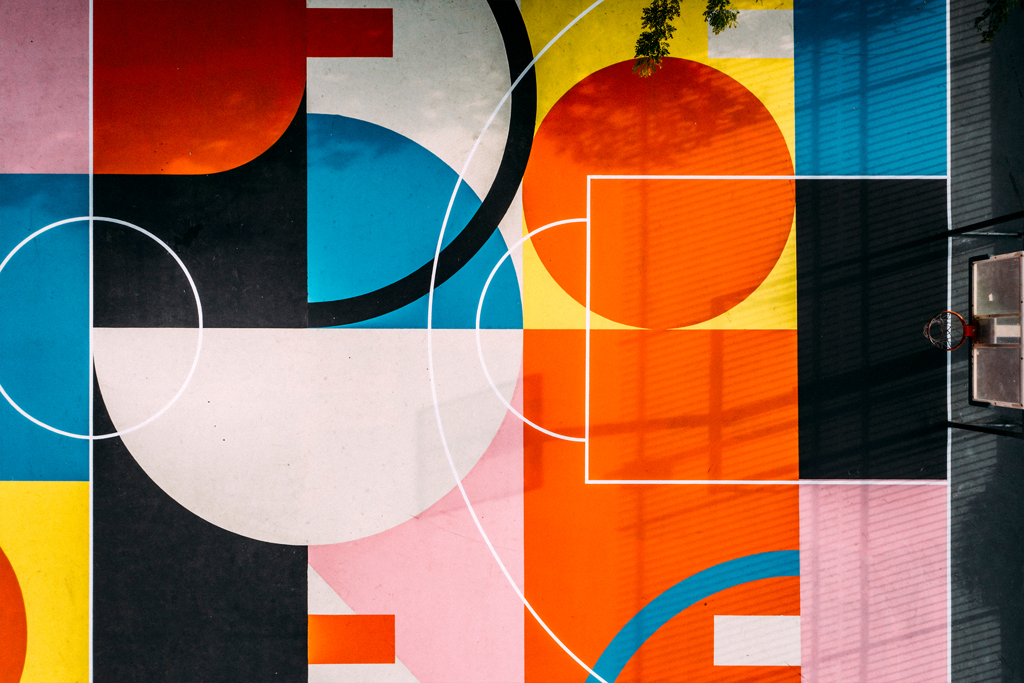Basketball court design for Splash Project & Tel Aviv Municipality. The "Deconstructed Court" is exploring a new arrangement with different compositions of the geometric shapes from the original layout of the classic basketball court. 2021