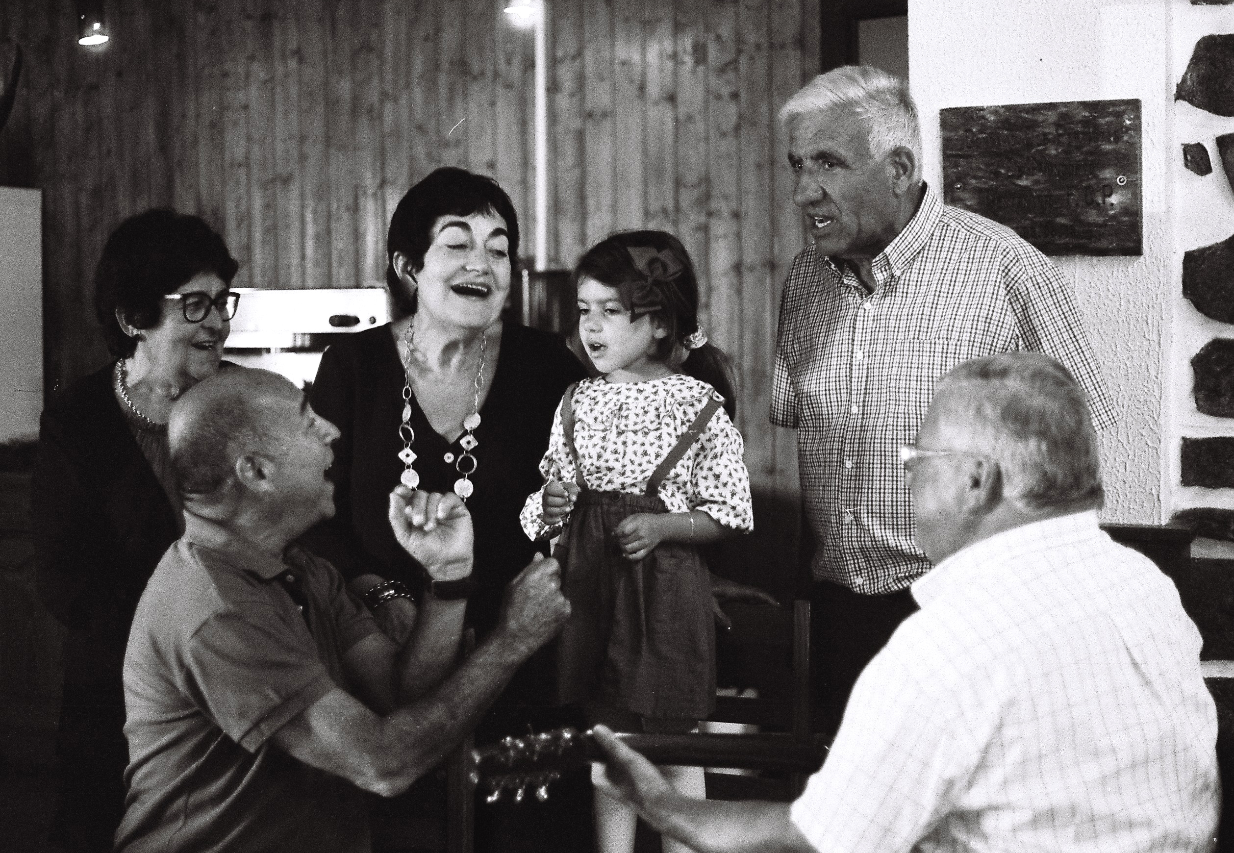 Family, Carviçais Portugal, 2020, Canon FTb, Ilford Film