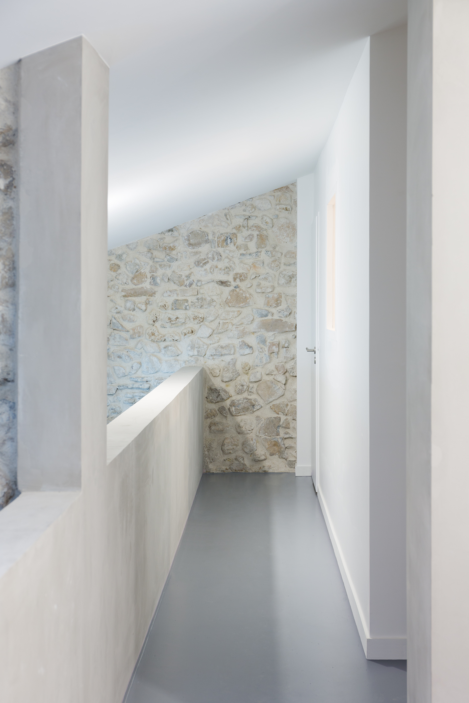 Rénovation d'une maison de village, Claix, Collaboration Guy Depollier et Lis & Daneau architectes