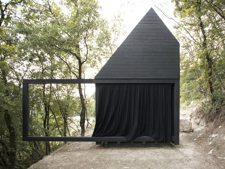 042- Chapel of silence - Studio associates