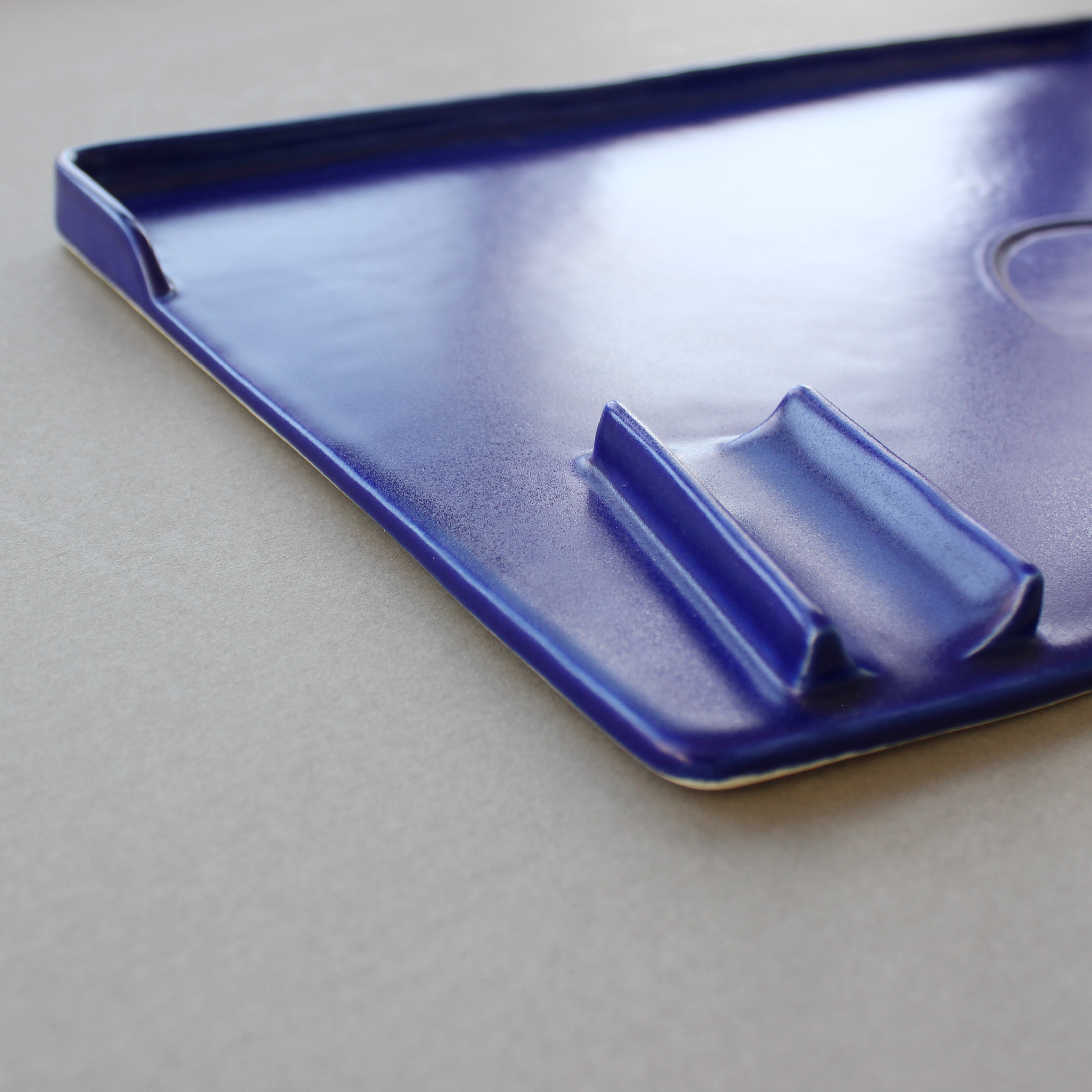 Manager Tray (16½ x 10 1/4 x 1½ ") $150