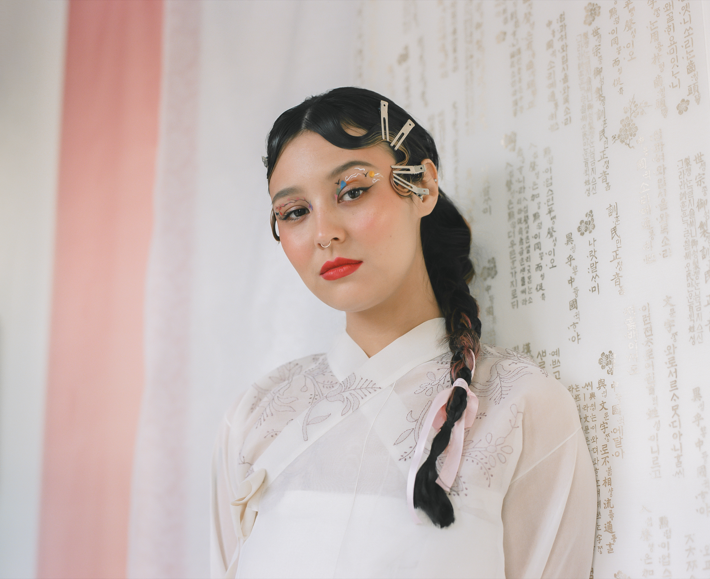 Luna Li | Amazon Music