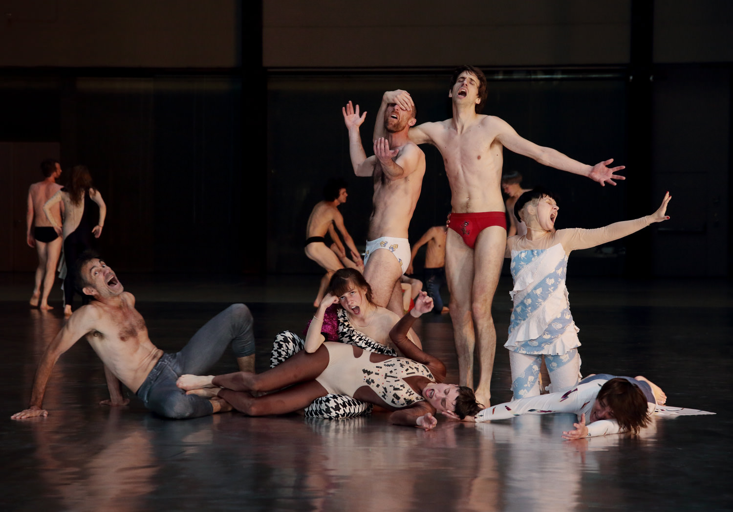 10000 GESTURES | BORIS CHARMATZ &bull; TATE MODERN