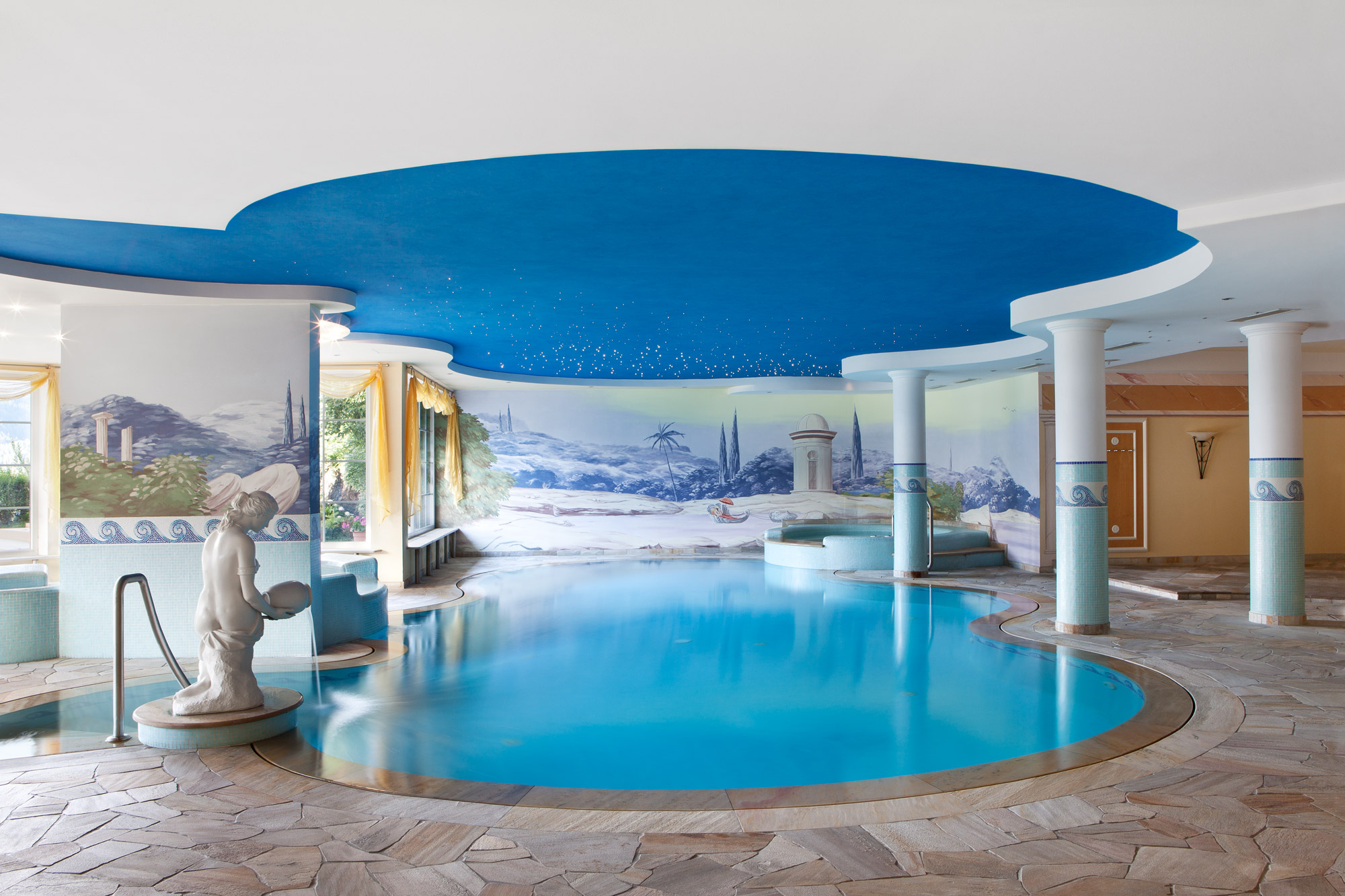 Paolo Riolzi, Green Screen, Cavalese, Hotel Lagorai, 2014.