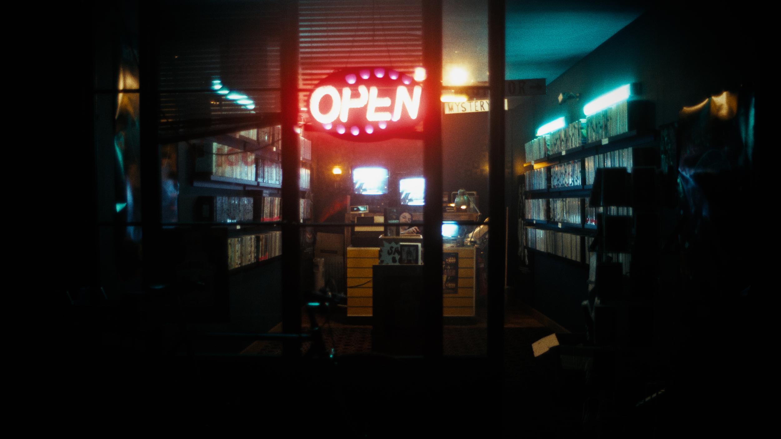 JAMES BAY: Chasing stars