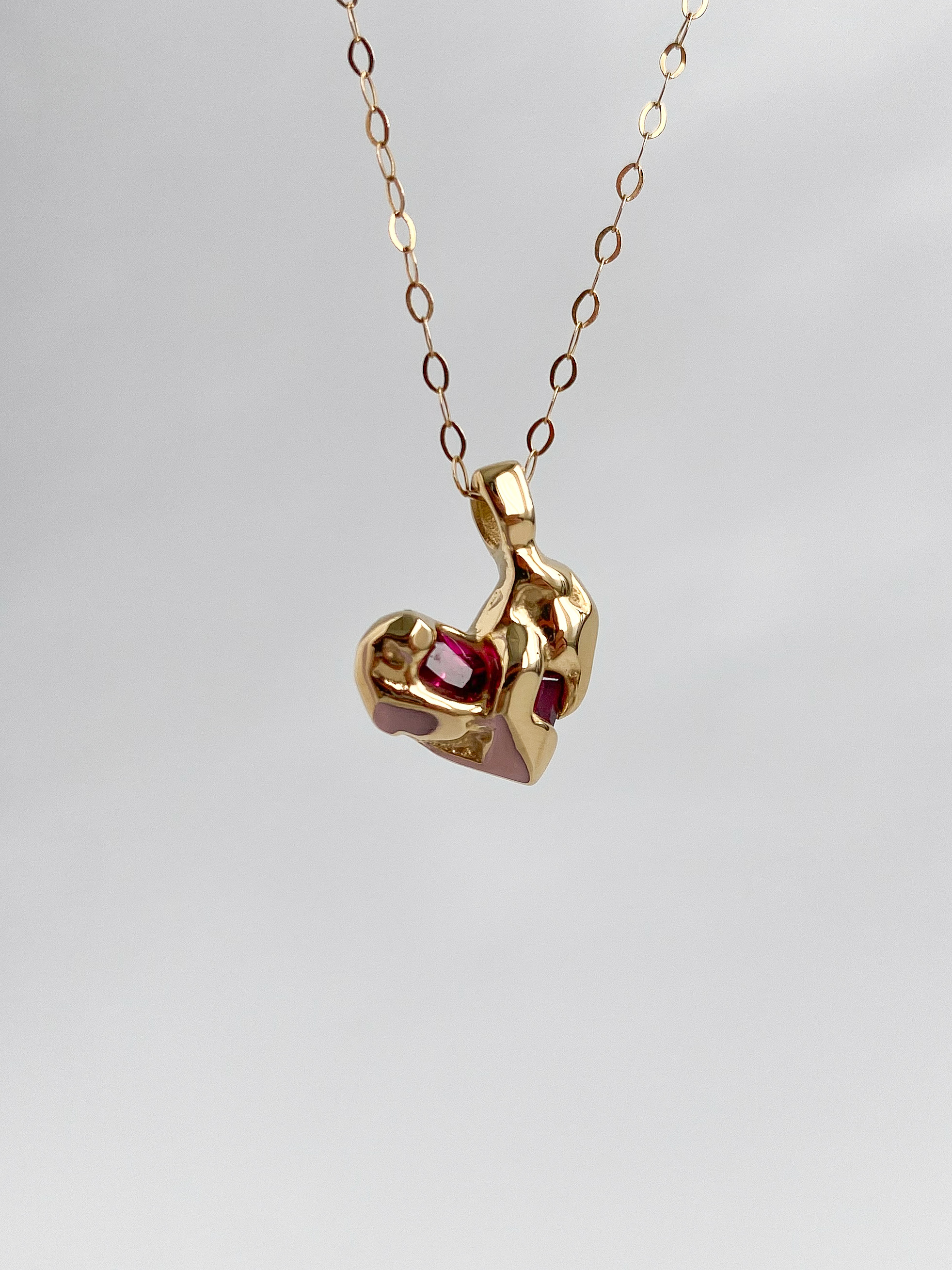 GOLD HEART PENDANT £200+