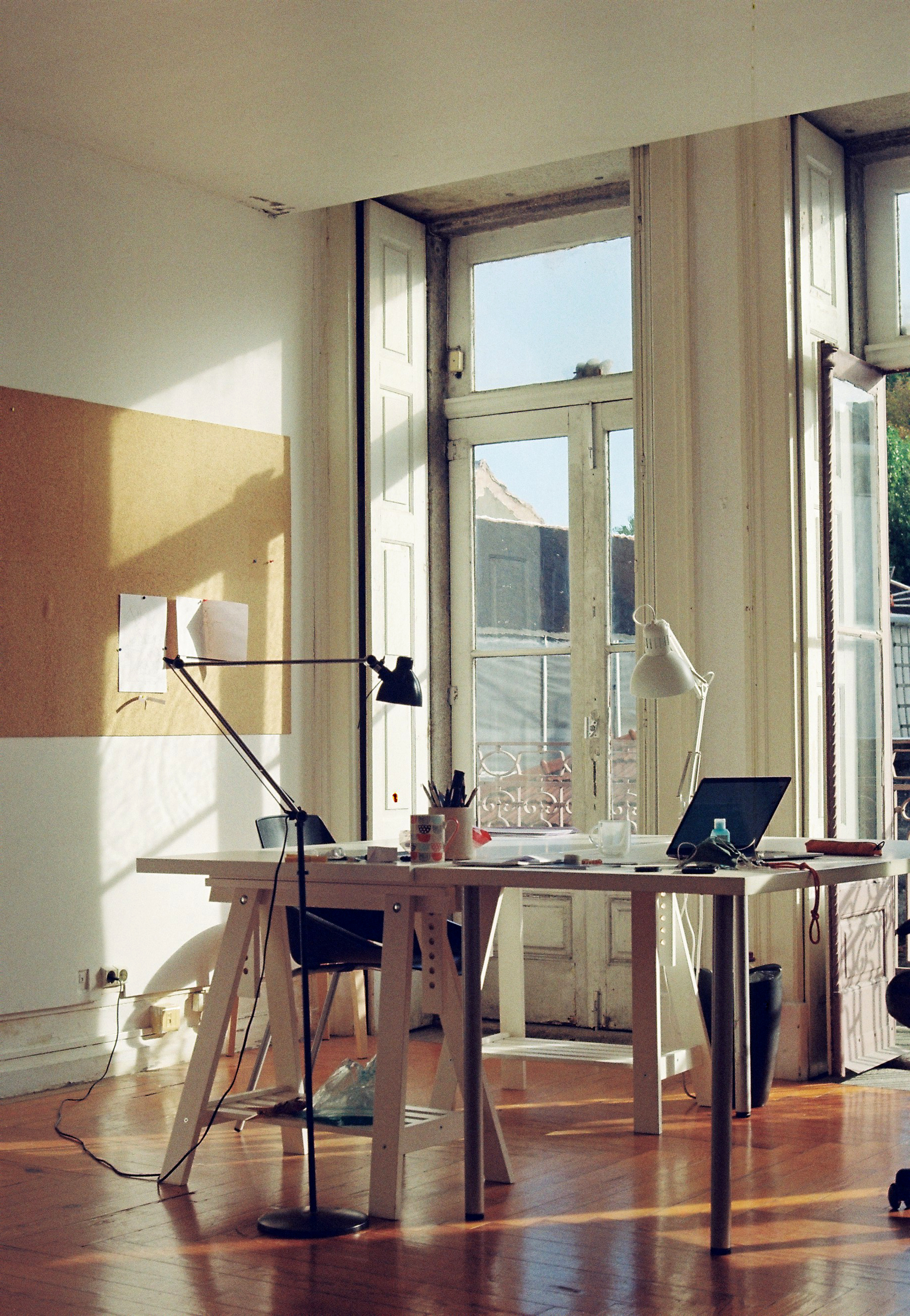 Cedofeita Studio, Porto Portugal, 2021, Canon FTb, Kodak Film