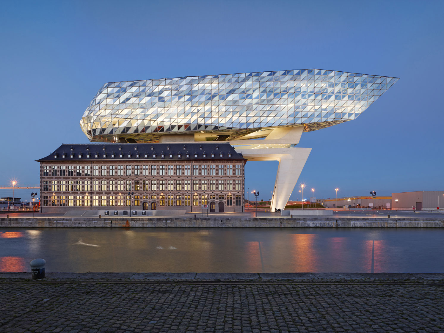 ZAHA HADID ARCHITECTS - PORTHOUSE - ANTWERP, BELGIUM