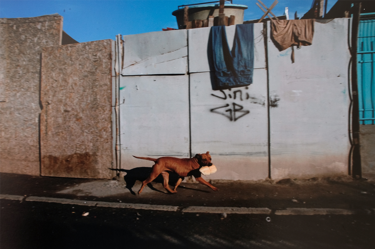 Álvaro HoppeComuna de Pudahuel, 2010/2019Digital color photograph, Varyta paper copy19 x 27 cm