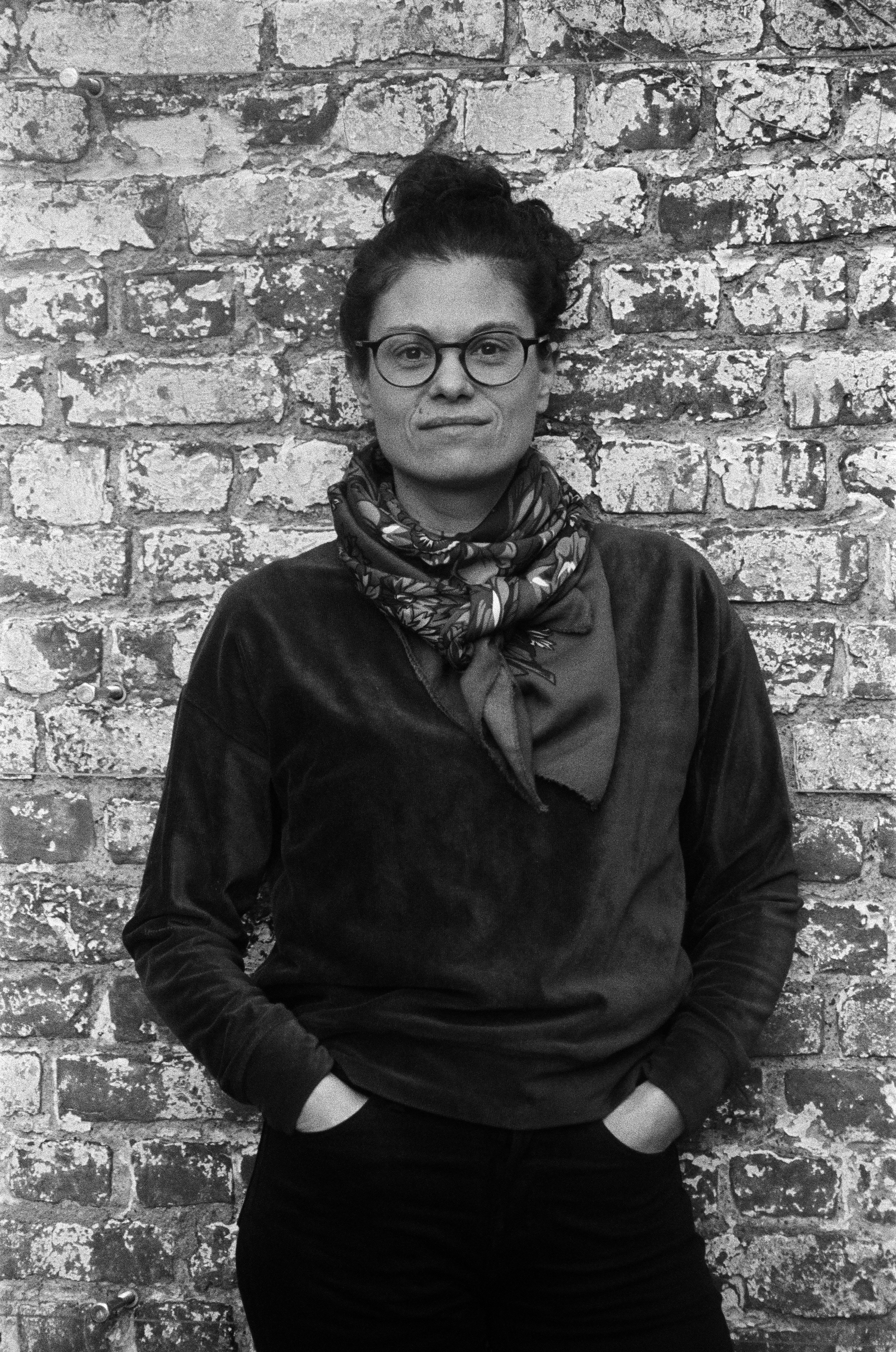 Julie Rouanne / Writer