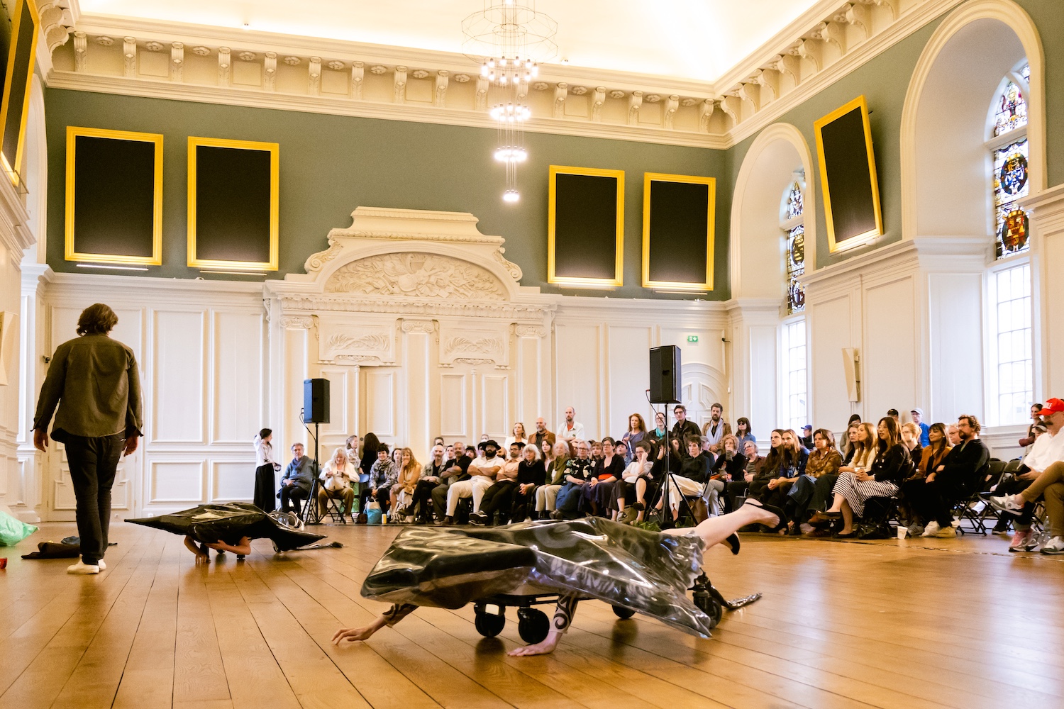 Bea McMahon, Background (2025) performed as part of Terrapolis at the Irish Museum of Modern Art, Dublin. Photo: Pati Guimarães