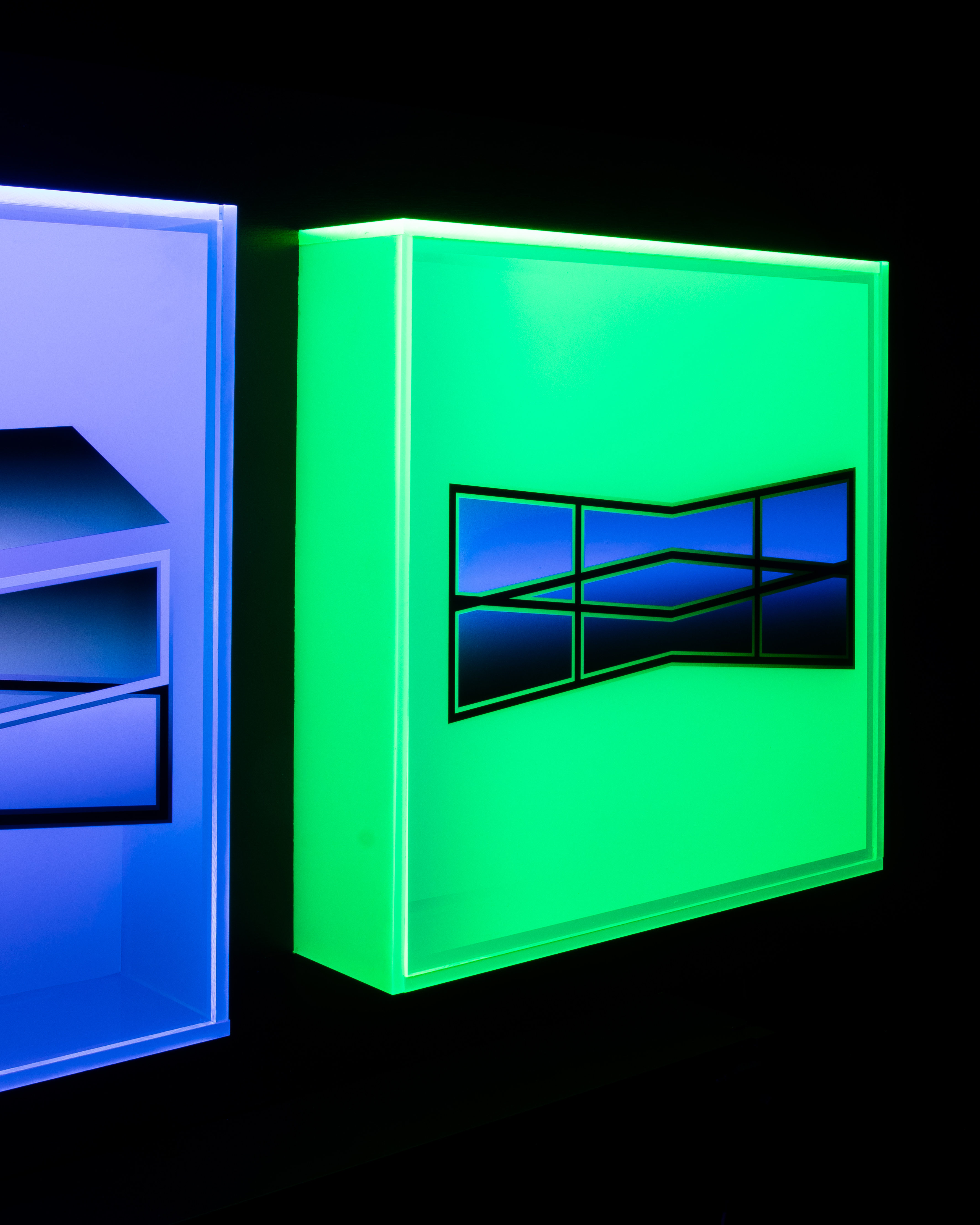 REPROCESSING—The installation, 3 recycled plexiglass cubes, 428 x 428,  2 minutes