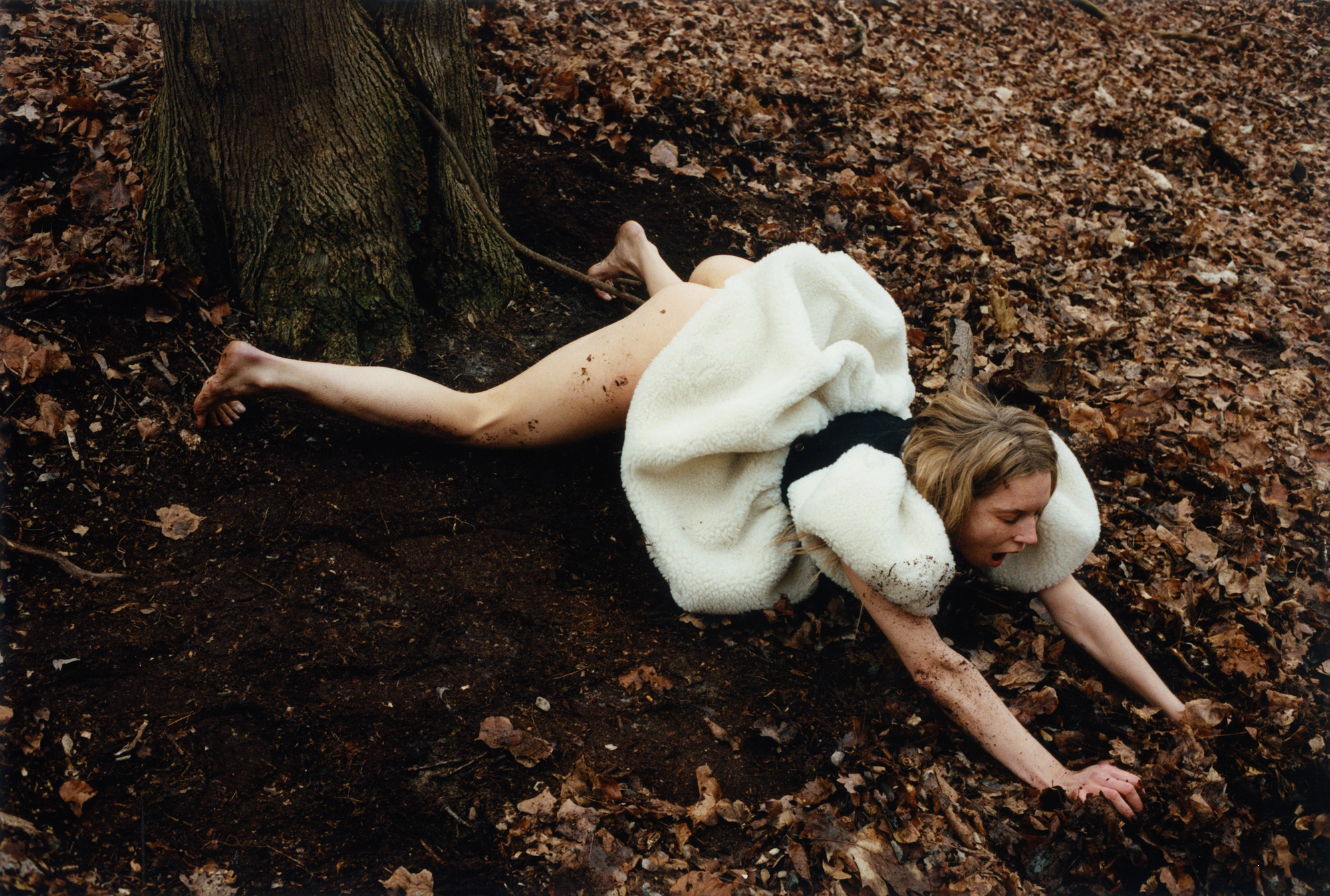 Lilith Stangenberg for Office Magazine. Photo: Vitali Gelwich