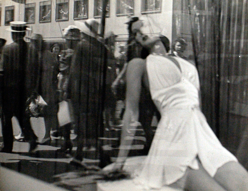 © Lisette MODELReflectionsNYCc. 1939–45