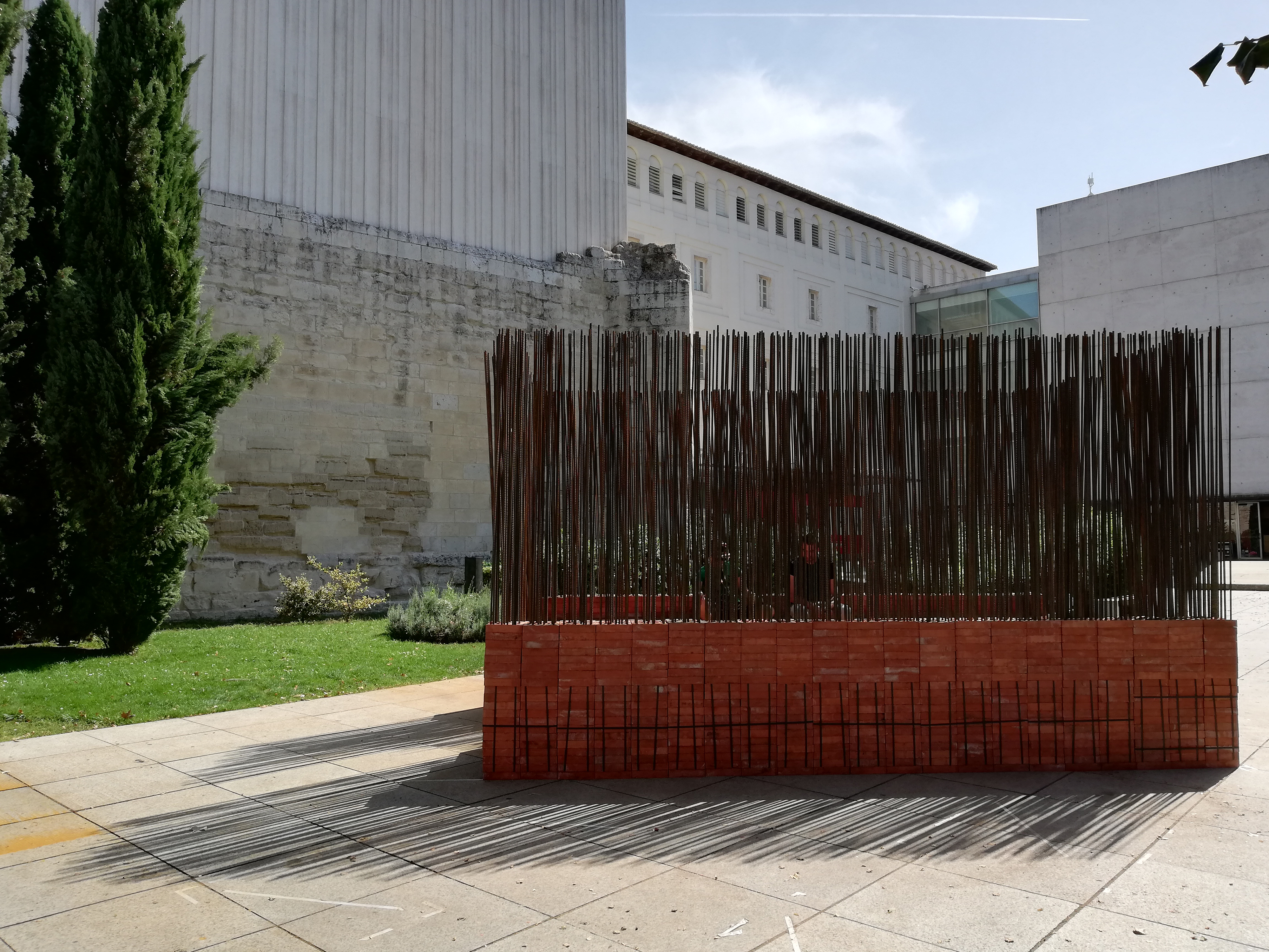 [Encuentro ideológico], display and exhibition – ‘Valladolid Efímera’, Museo Patio Herreriano, COAVA, Valladolid, 2019.