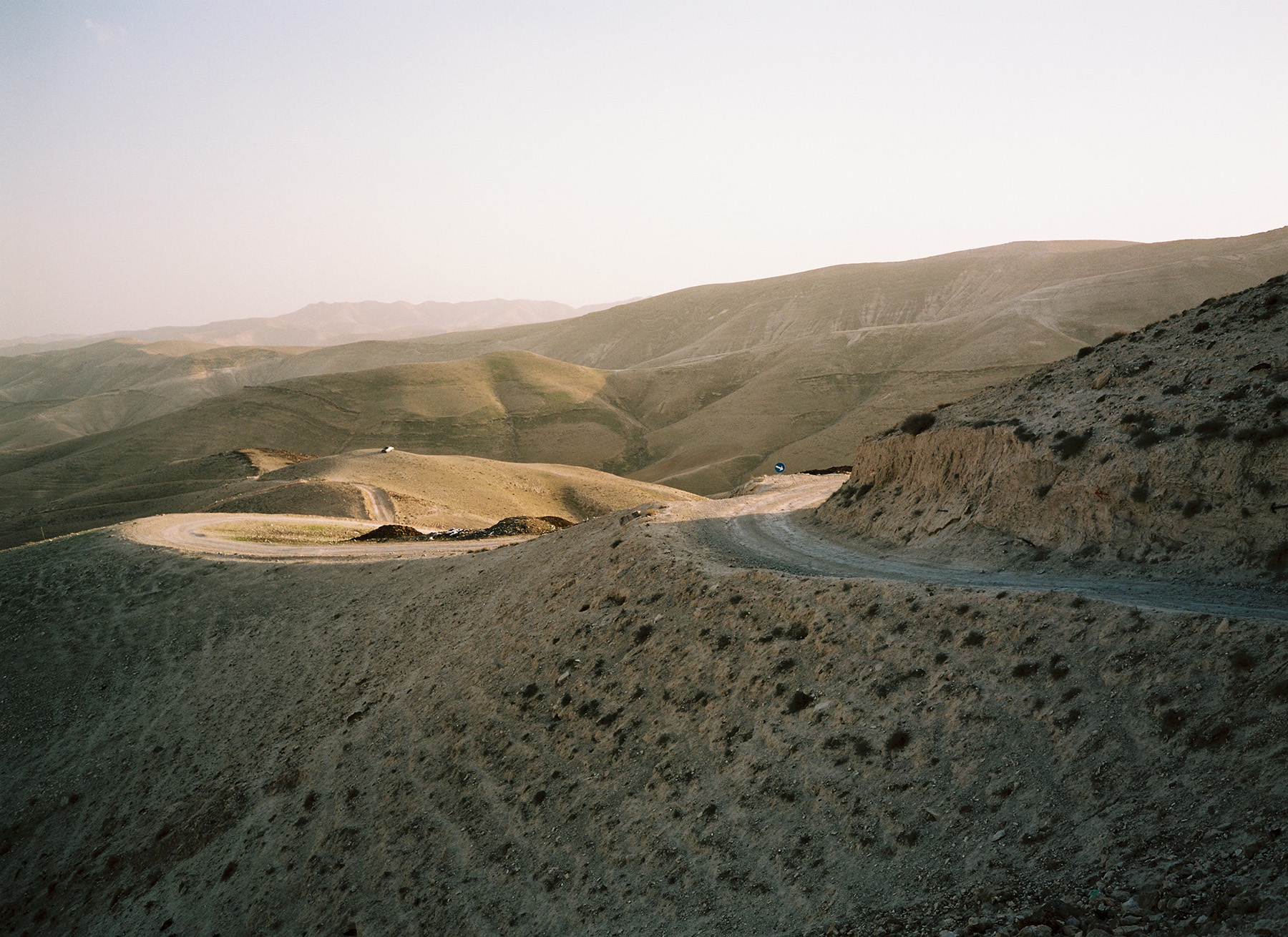 La route &agrave; cot&eacute; de Nazareth