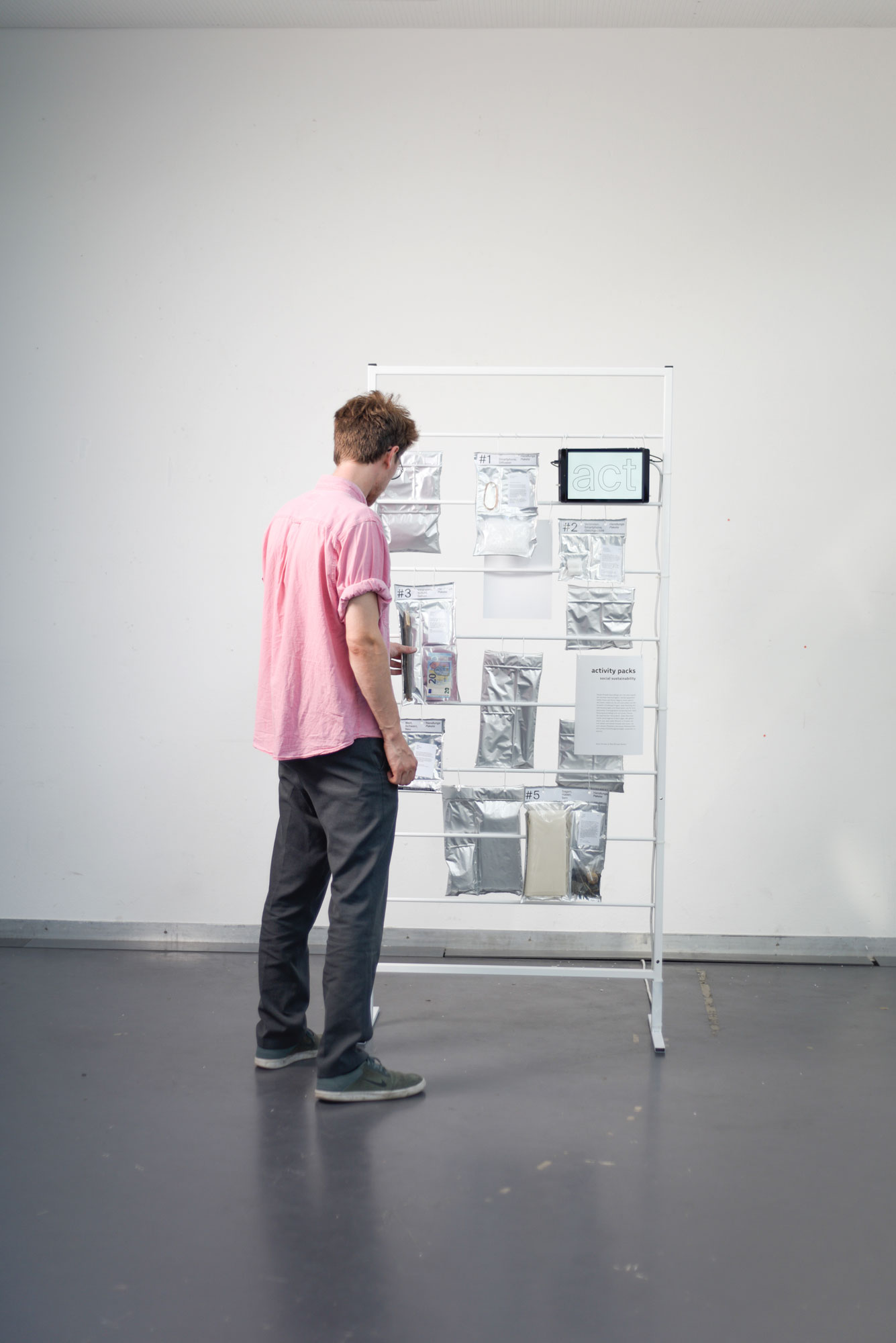 ACTIVITY PACKS by Kevin Strüber and Max Michael Stalter
