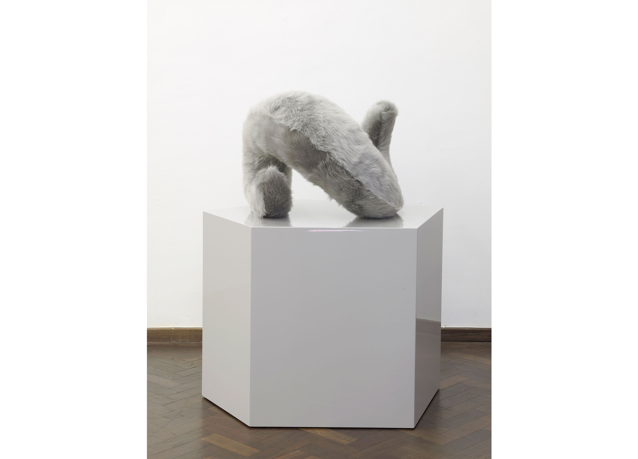 Holding Form Grey 2014 Sheepskin, fabric, wood, MDF and paint 125 × 100 × 66cm In collaboration with Peter Saville Cabinet Gallery, London (15 May – 21June 2014)