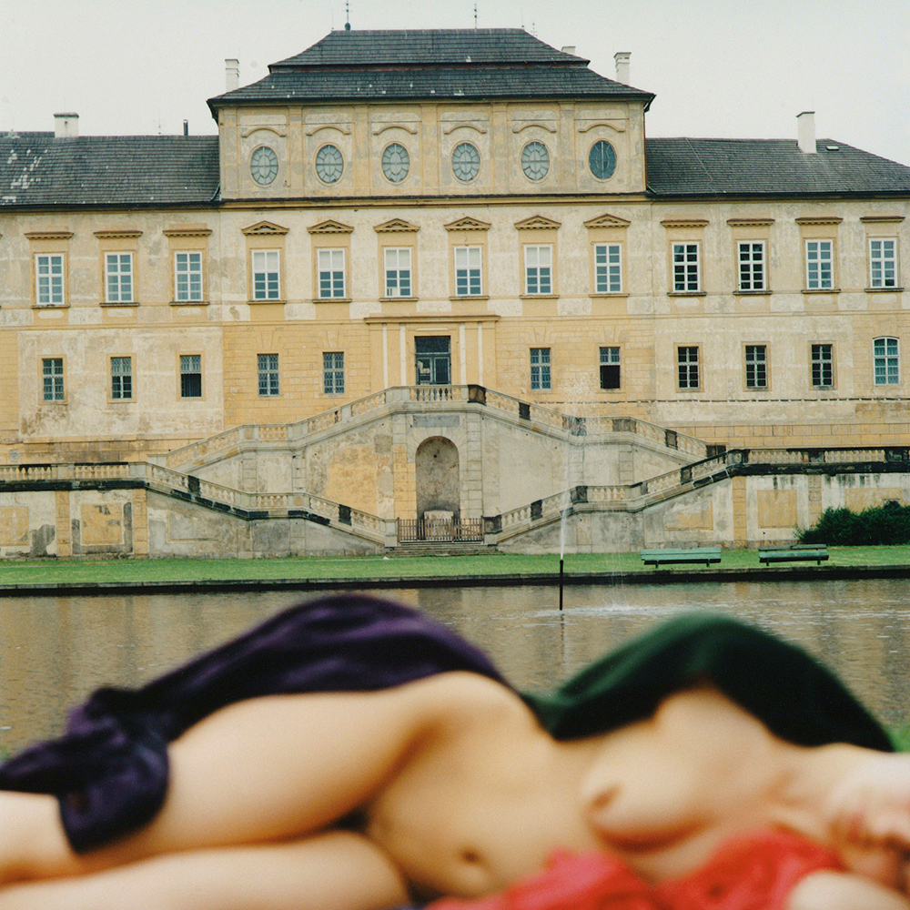 2002, In Search of Casanova