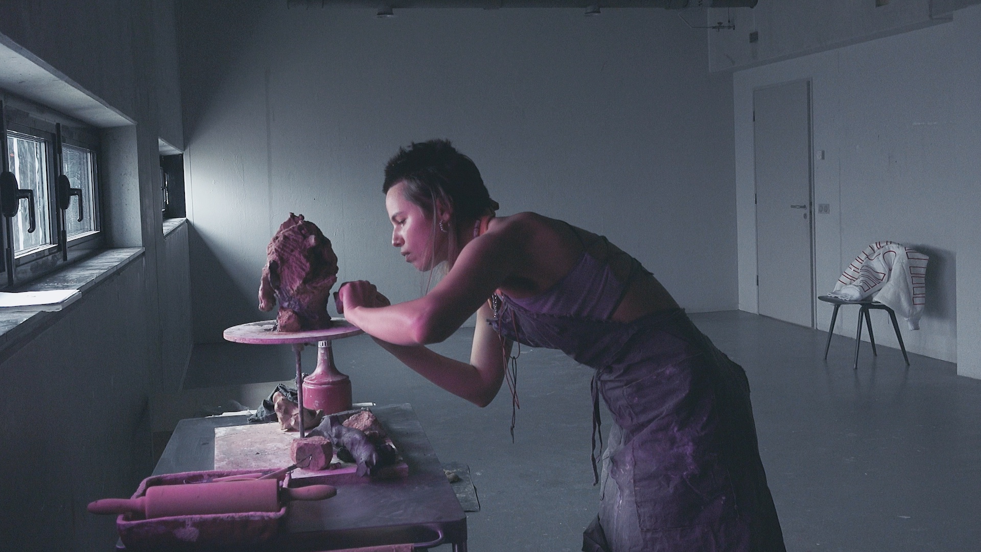 video still from Emilia Tapprest's Sonzai Zone (2019)