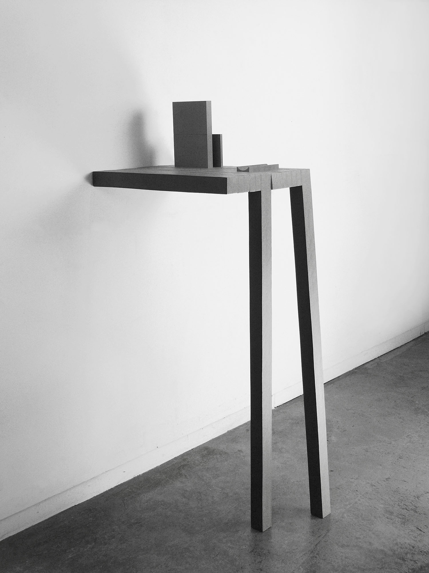 Roman writes Italic – 1/4