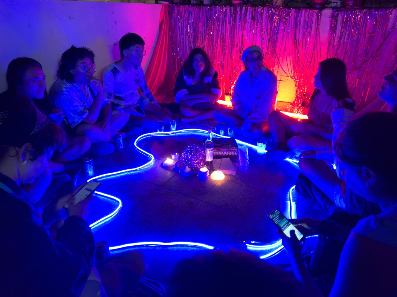 'Sana, sana, colita de rana...', collective writing expirience conducted along with Jaime Prada for the narrative structure of Subsuelo: Seismic Skins edition. 