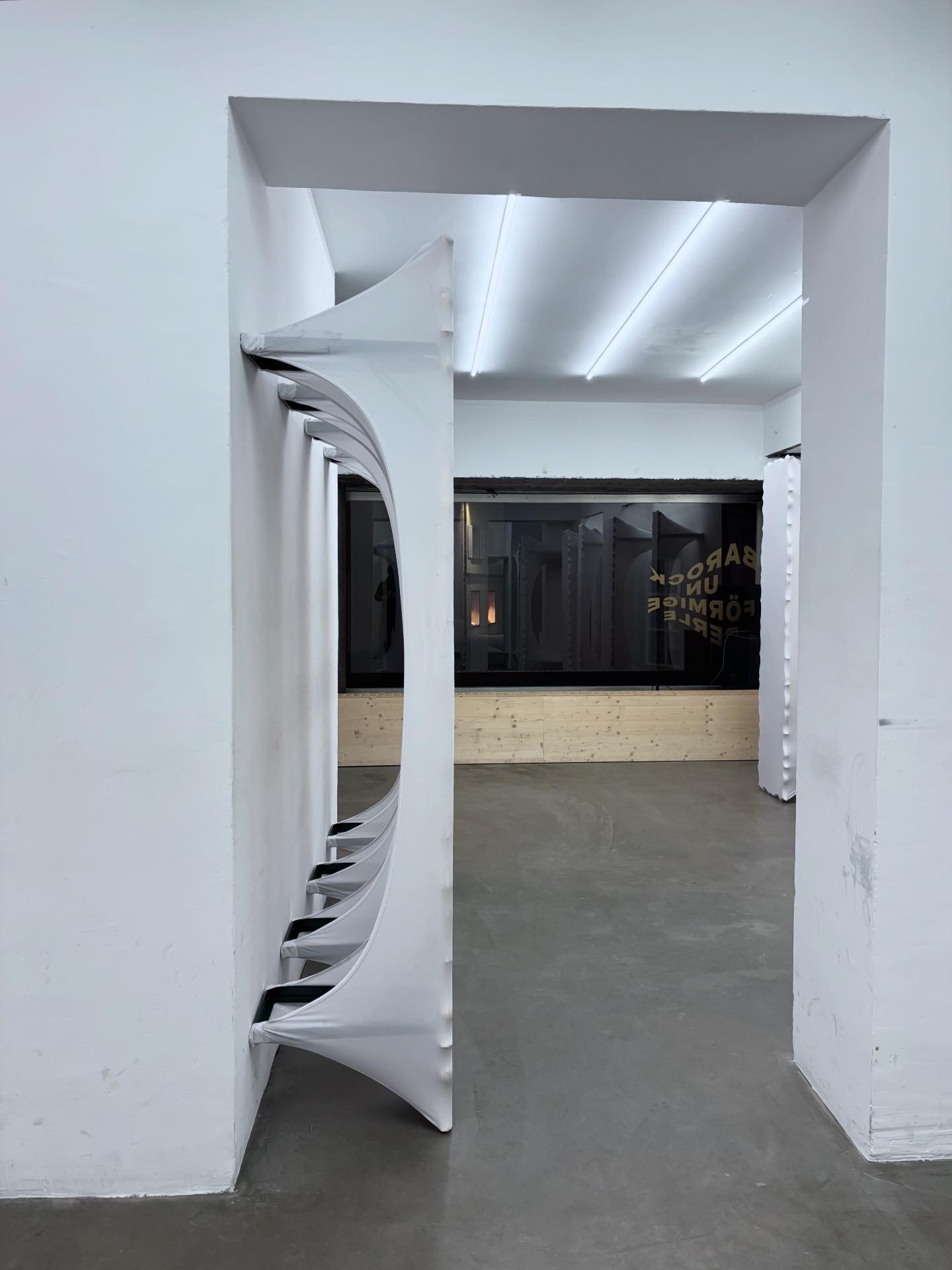 (c) Lukas Weithas (Festzeltgarnitur 4 "Victoria", 2025)