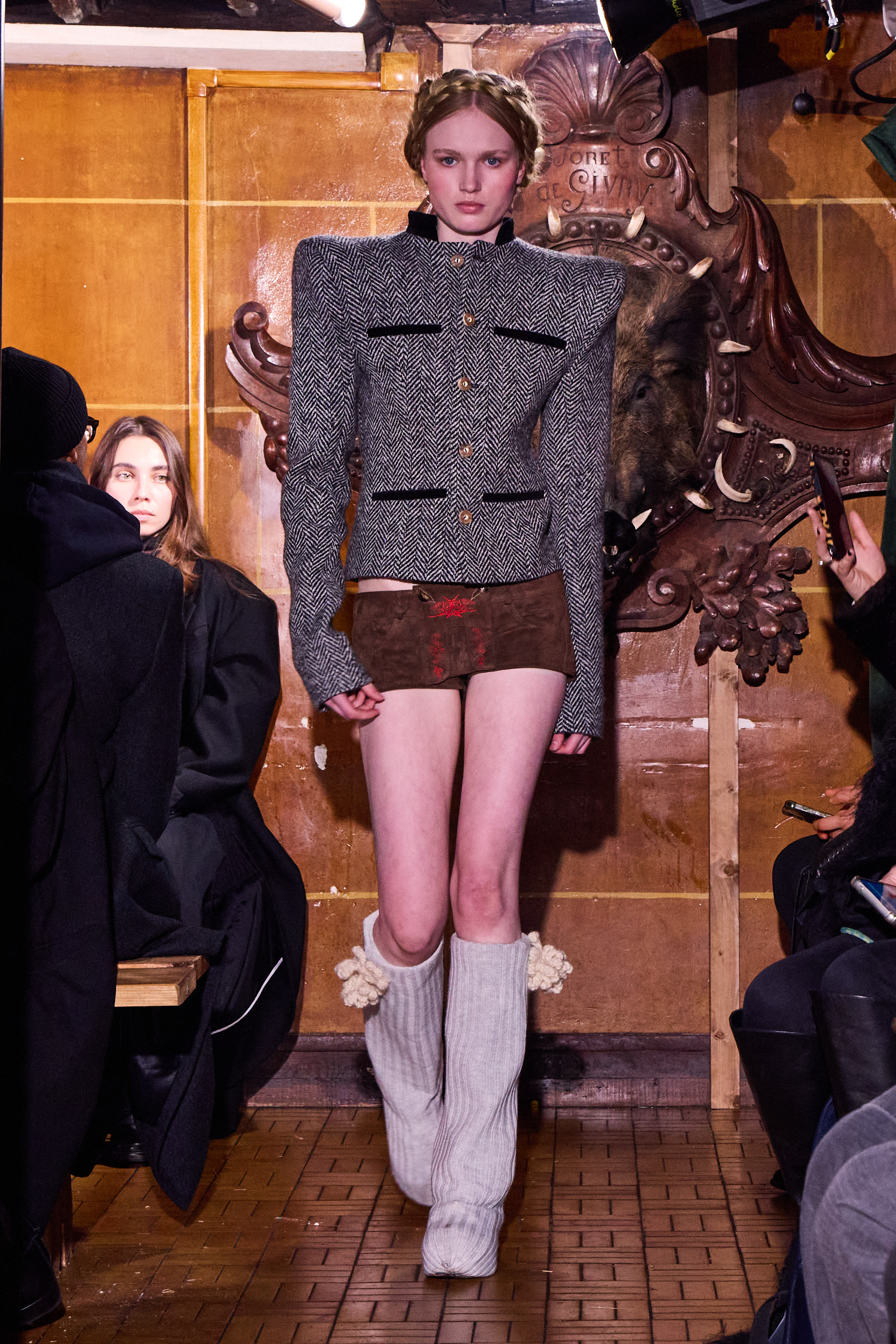 Laura Andraschko AW25.