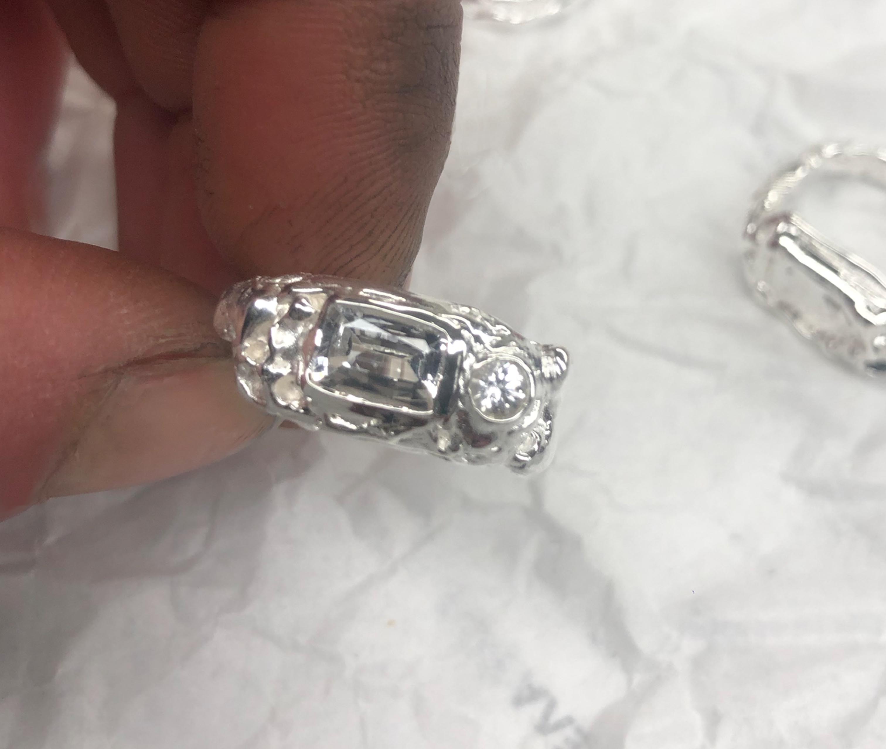 MELUSINE MELTED AROUND 2 WHITE SAPPHIRES