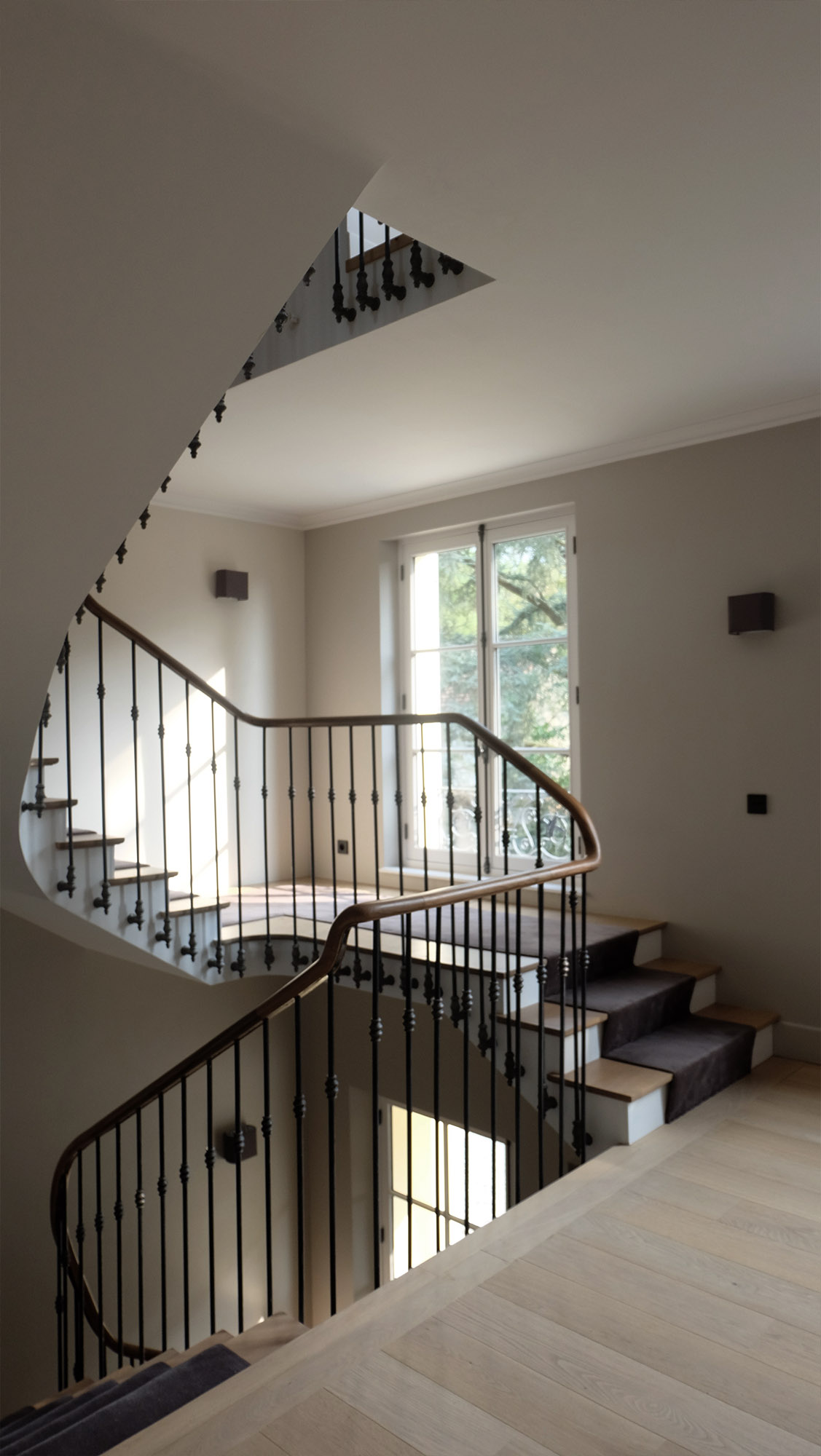 Versailles — rouge ardoise