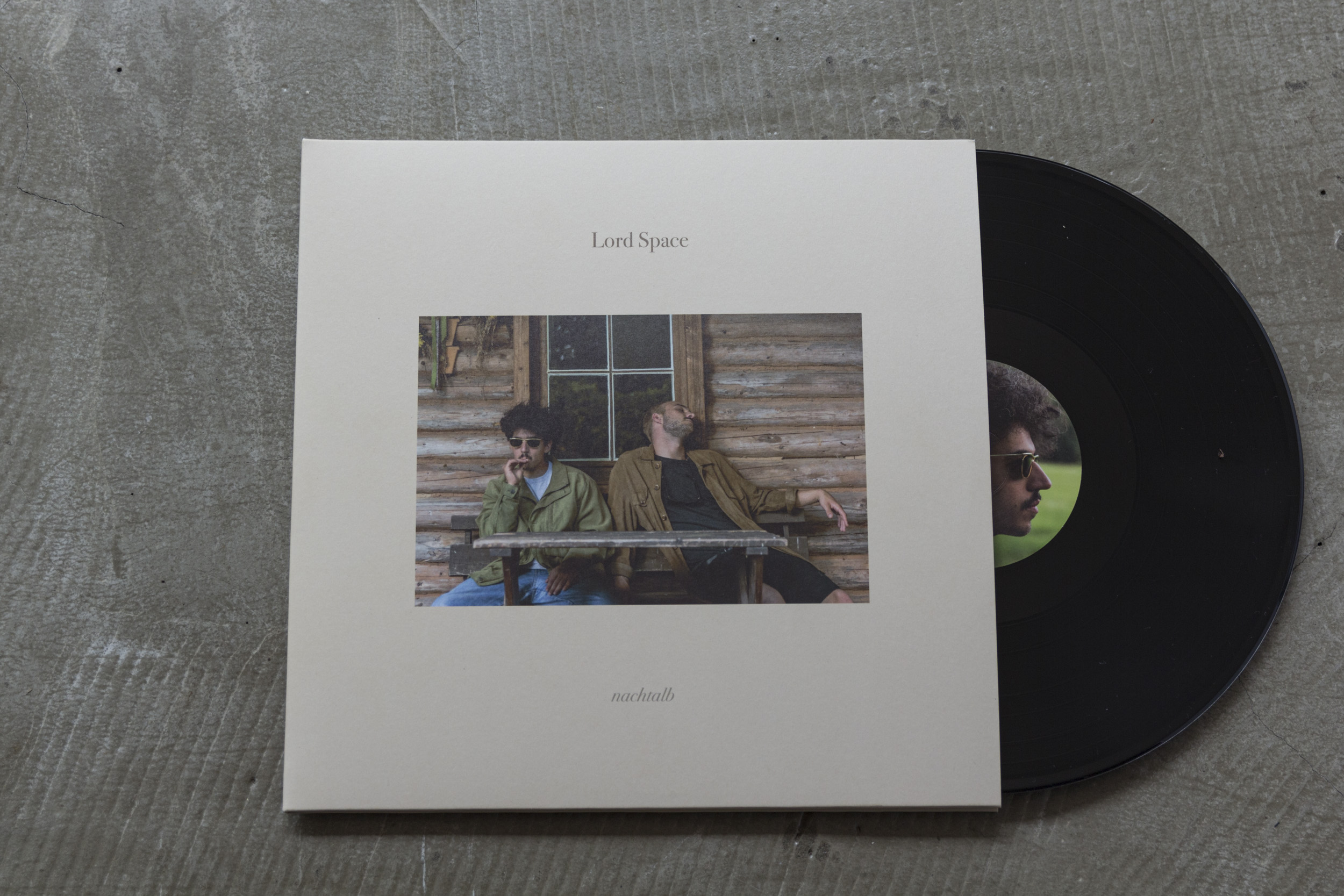 Nachtalb mit Lordfolter | Fotografie und Gestaltung | 2017