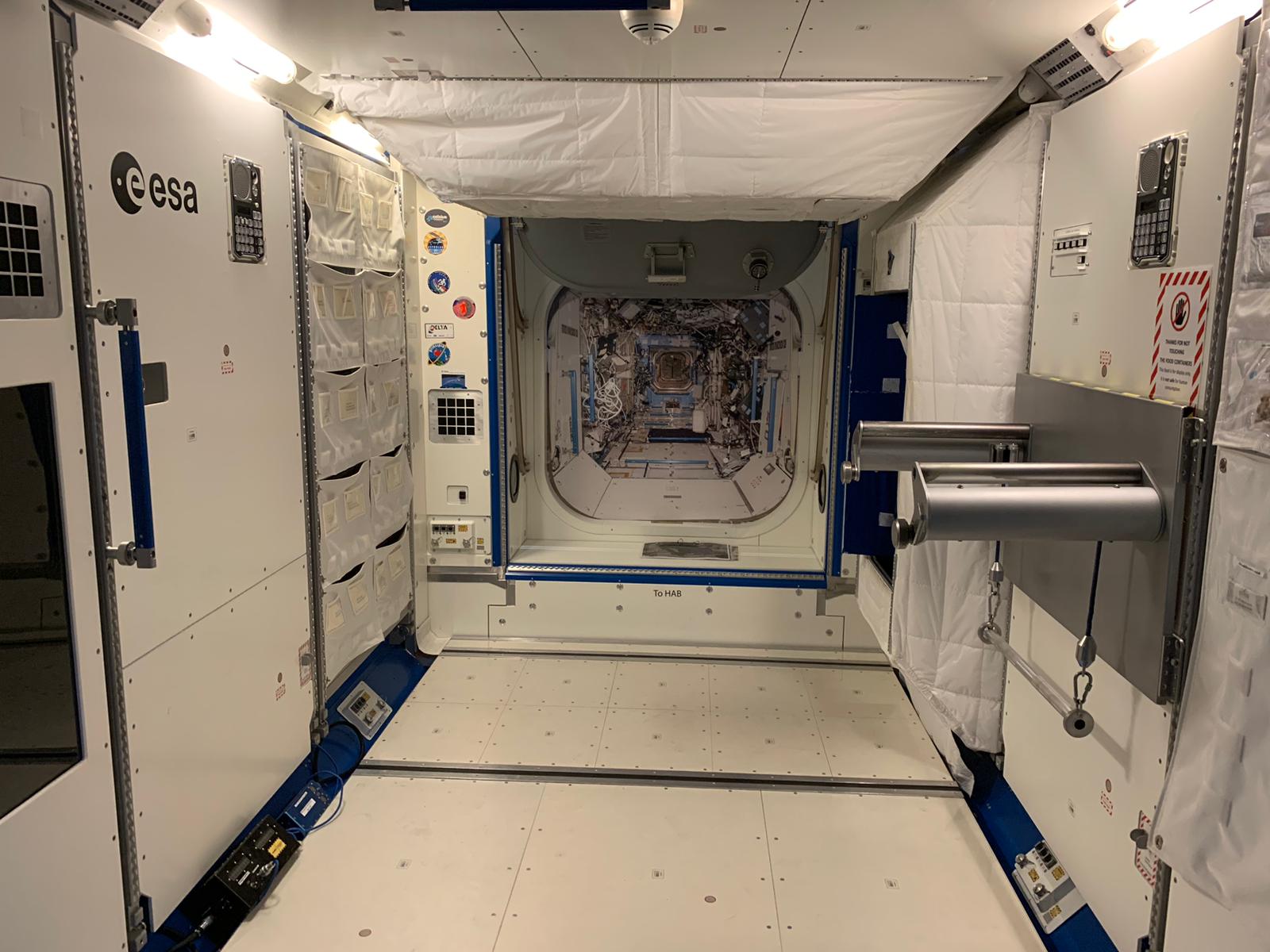 © NeurAstra / ESA / EAC