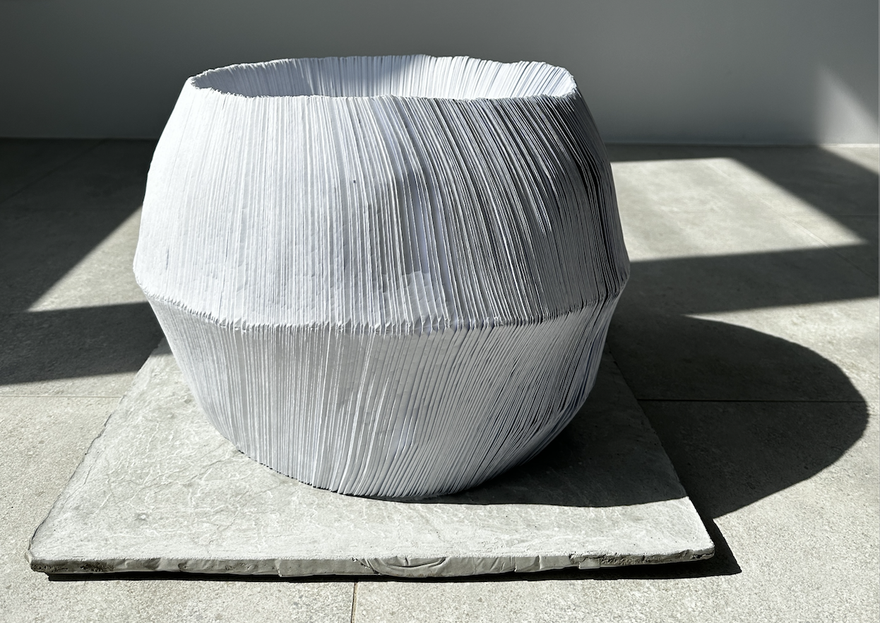 Vluchtig, 30 x 40 x 40 cm, 2015 / 2023