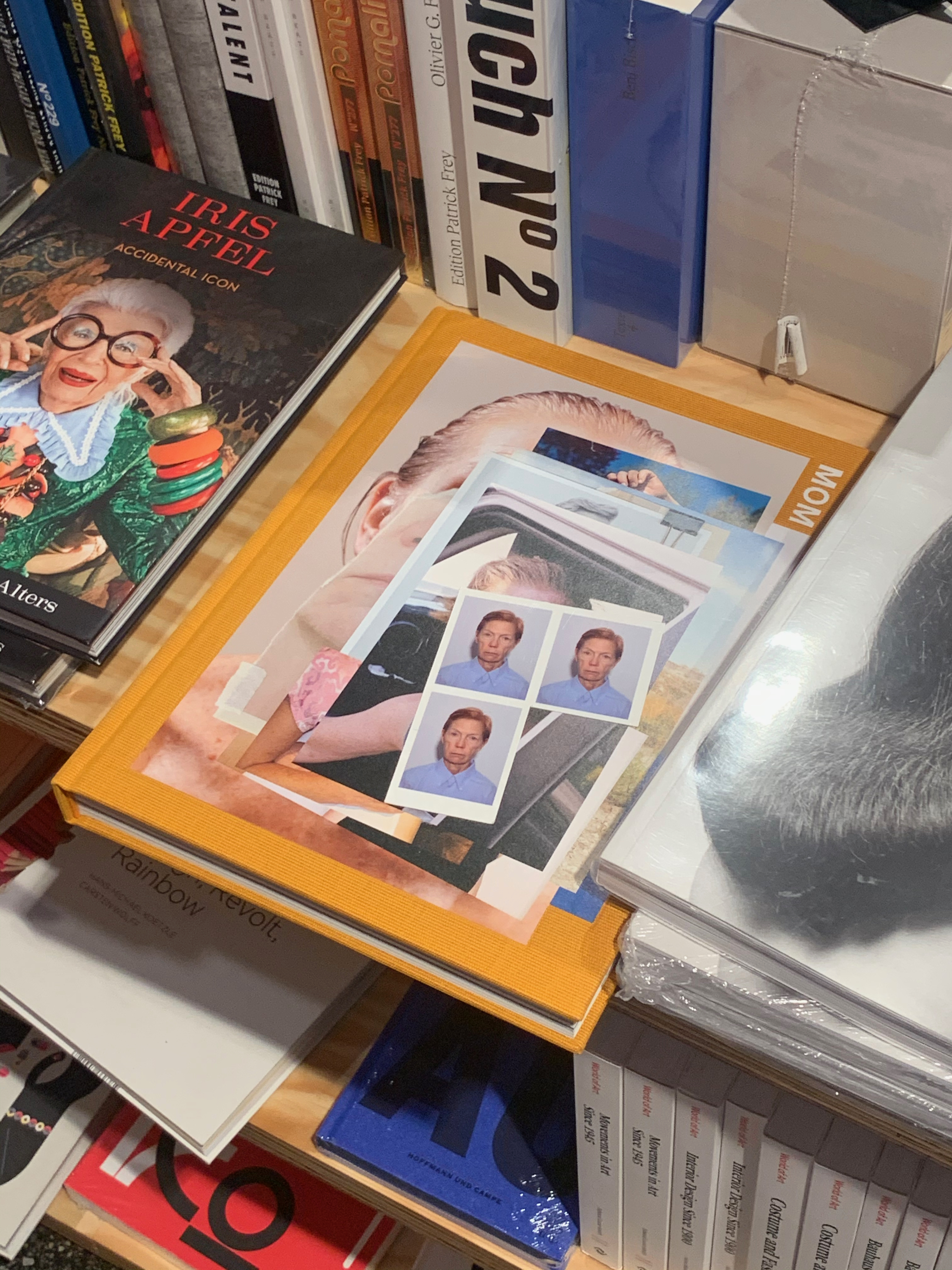 Kosmos Buchsalon (Zurich)