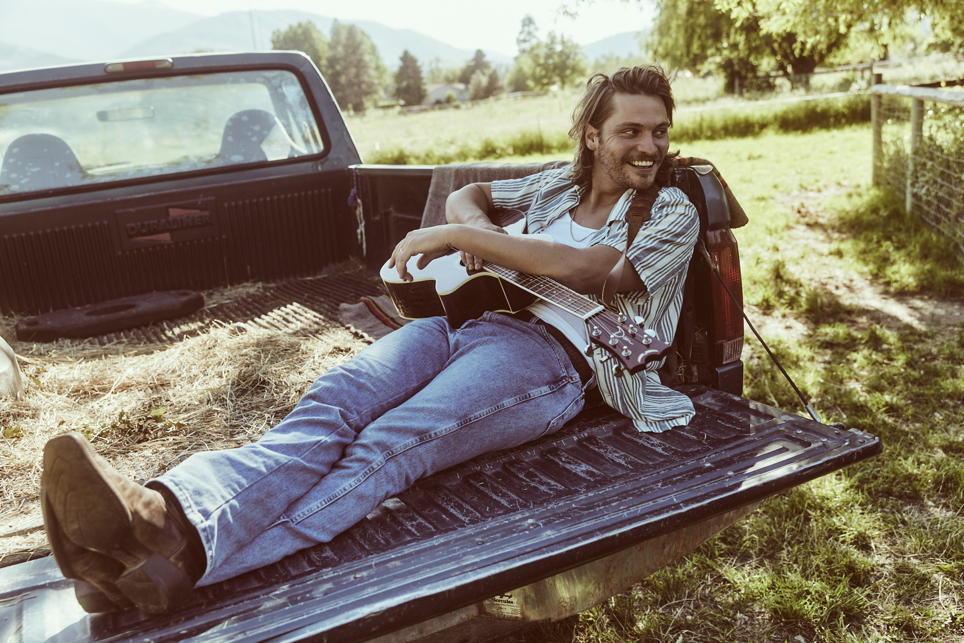 Luke Grimes / Montana / 2022 — Miller Mobley