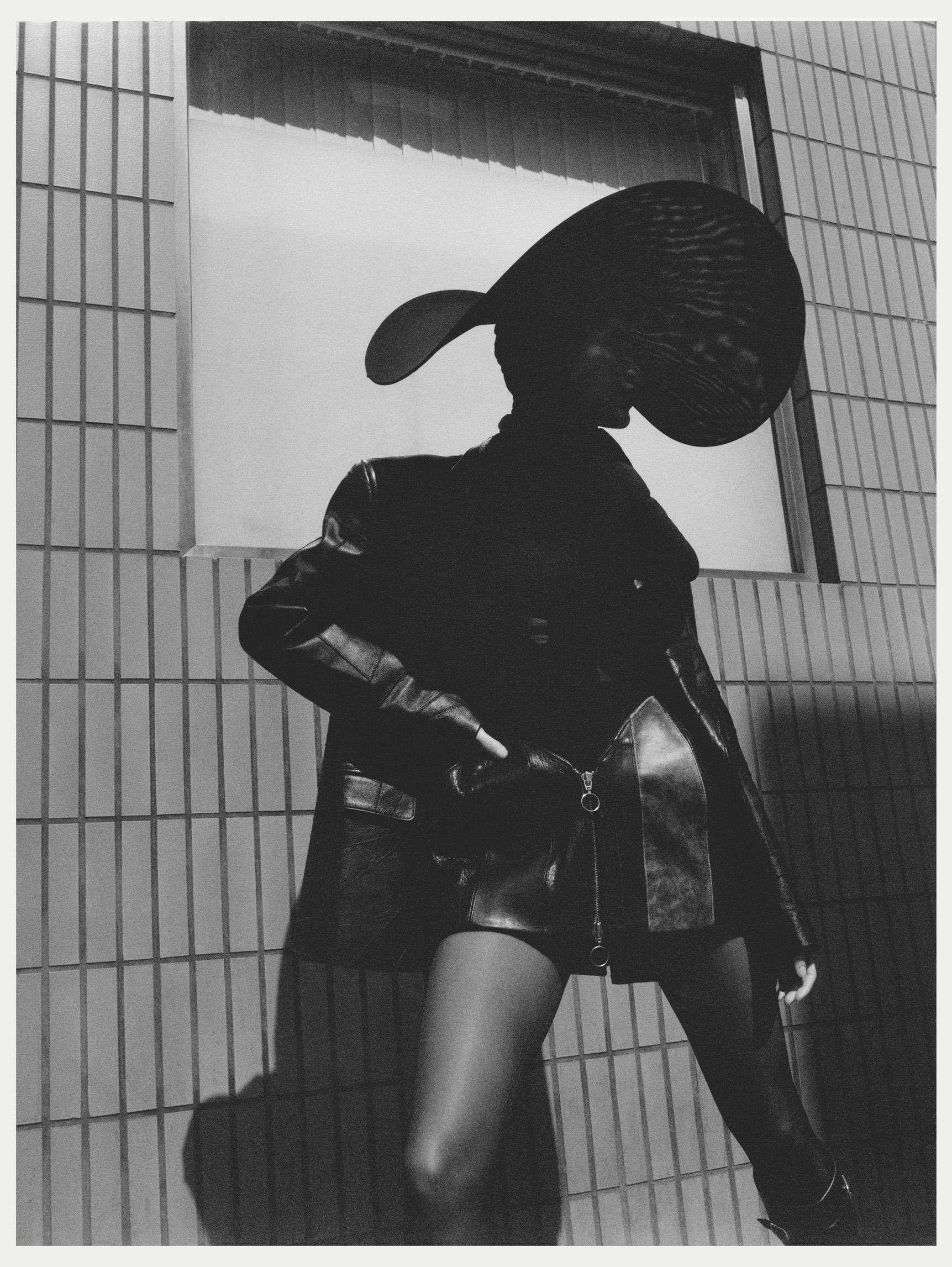 noisé magazine issue 03 cover story