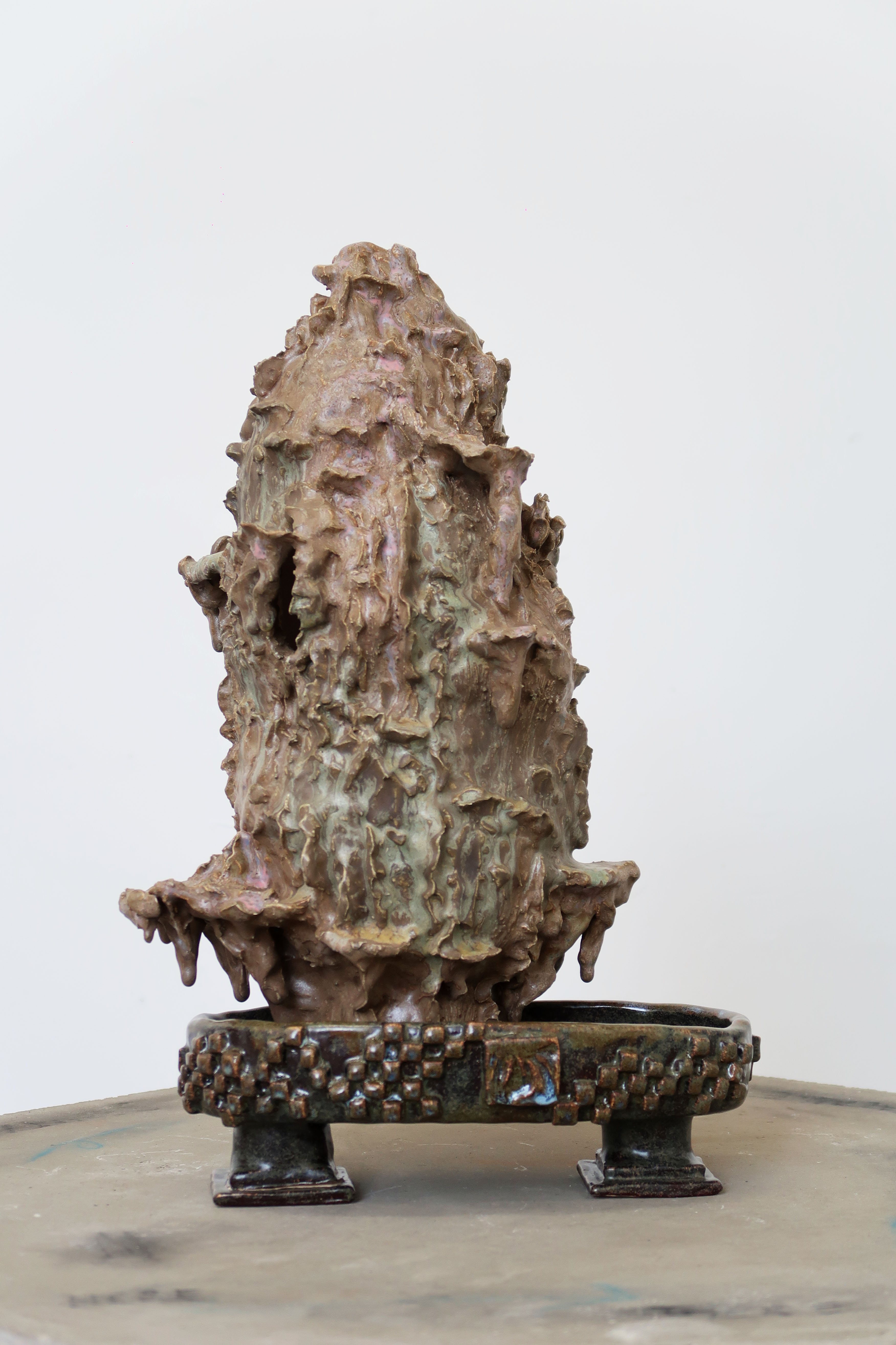 AP Nguyễn, Land of My Dreams, 2023, glazed stoneware ceramic, plastic rhinestones, 40 x 20 x 17 cm