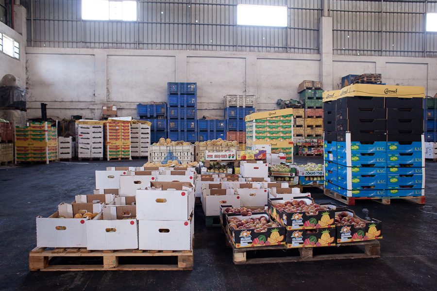 Si Isra&euml;l limite drastiquement les exportations Palestiniennes, en revanche il ne se prive pas de vendre ses produits &agrave; Gaza.