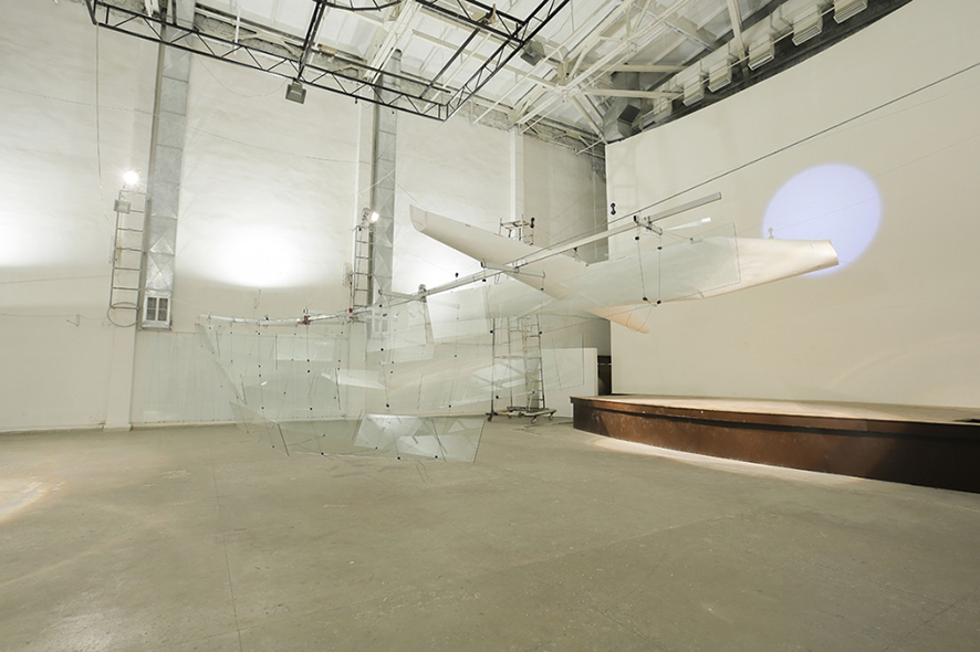 2/6 - exhibition view