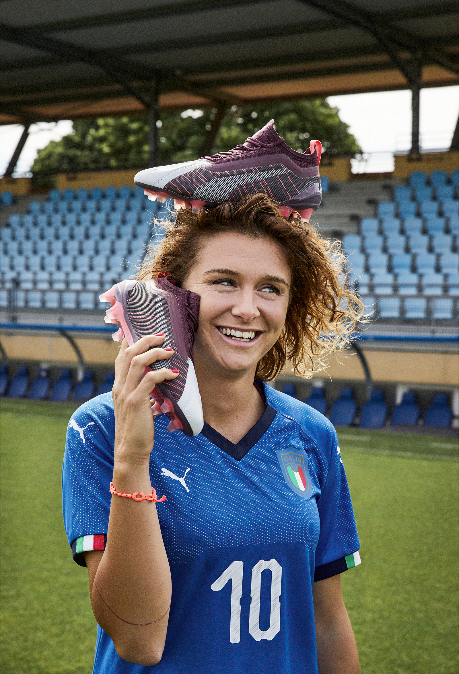 Hello I am talking to a boot and I have one on my head lol