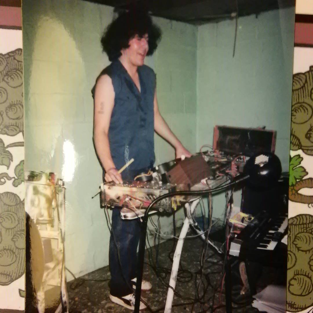 NYE mega party Ferndale Detroit 2000 basement. 