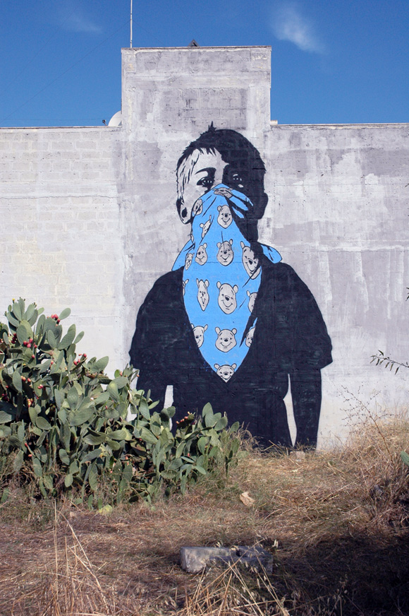 Bandit Kid Graffiti street art DOLK 