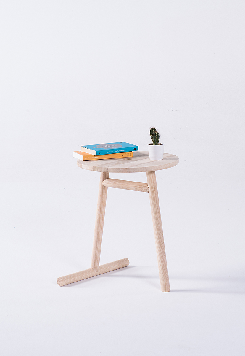 Dashes Side Table Marta Morawska Omalecka