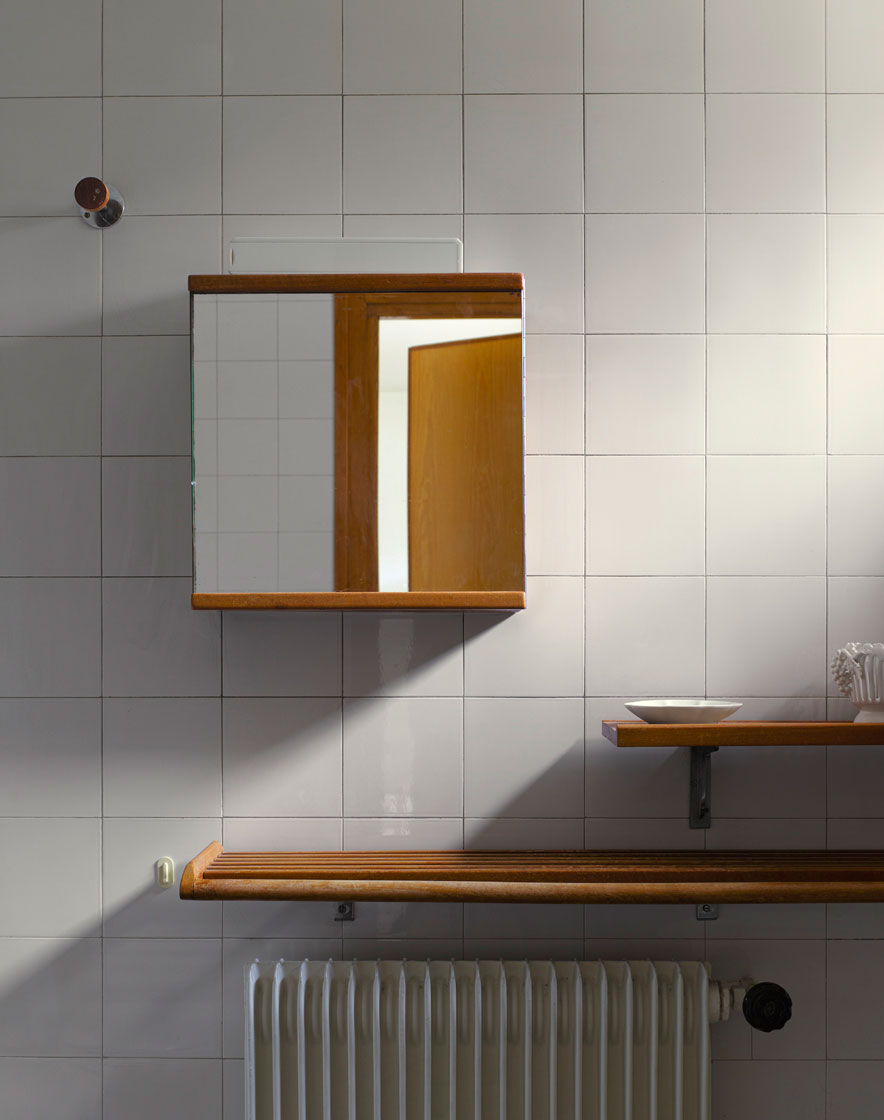 ALVAR AALTO - MAISON LOUIS CARRÉ - BAZOCHES-SUR-GUYONNE. FRANCE