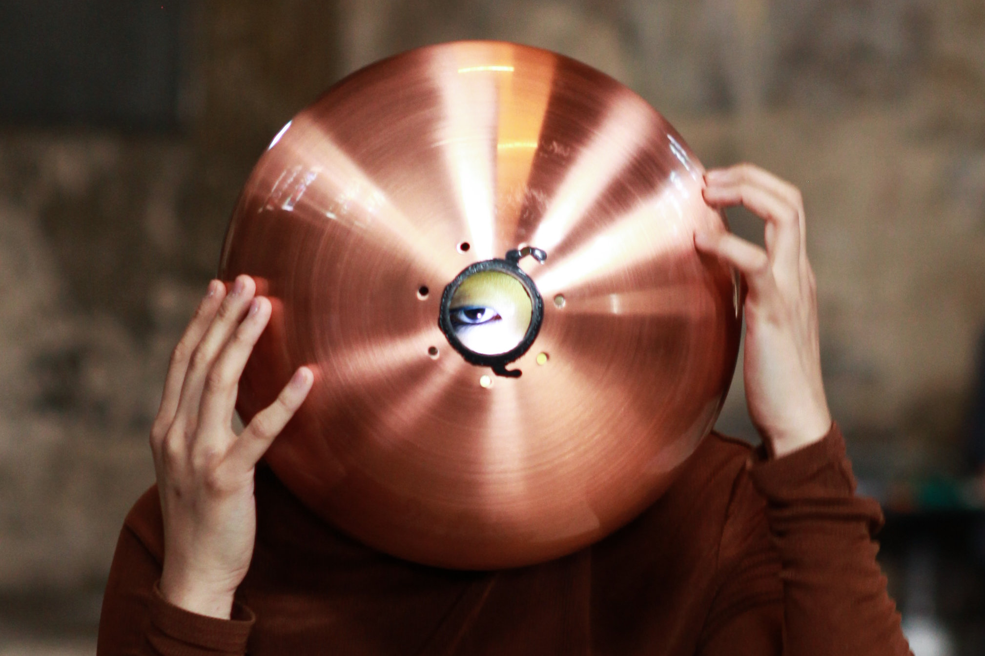 Live Performance, Doodle Bar Warehouse, 5 minutes of your time, 2018 (photo by Nigel Rolfe)