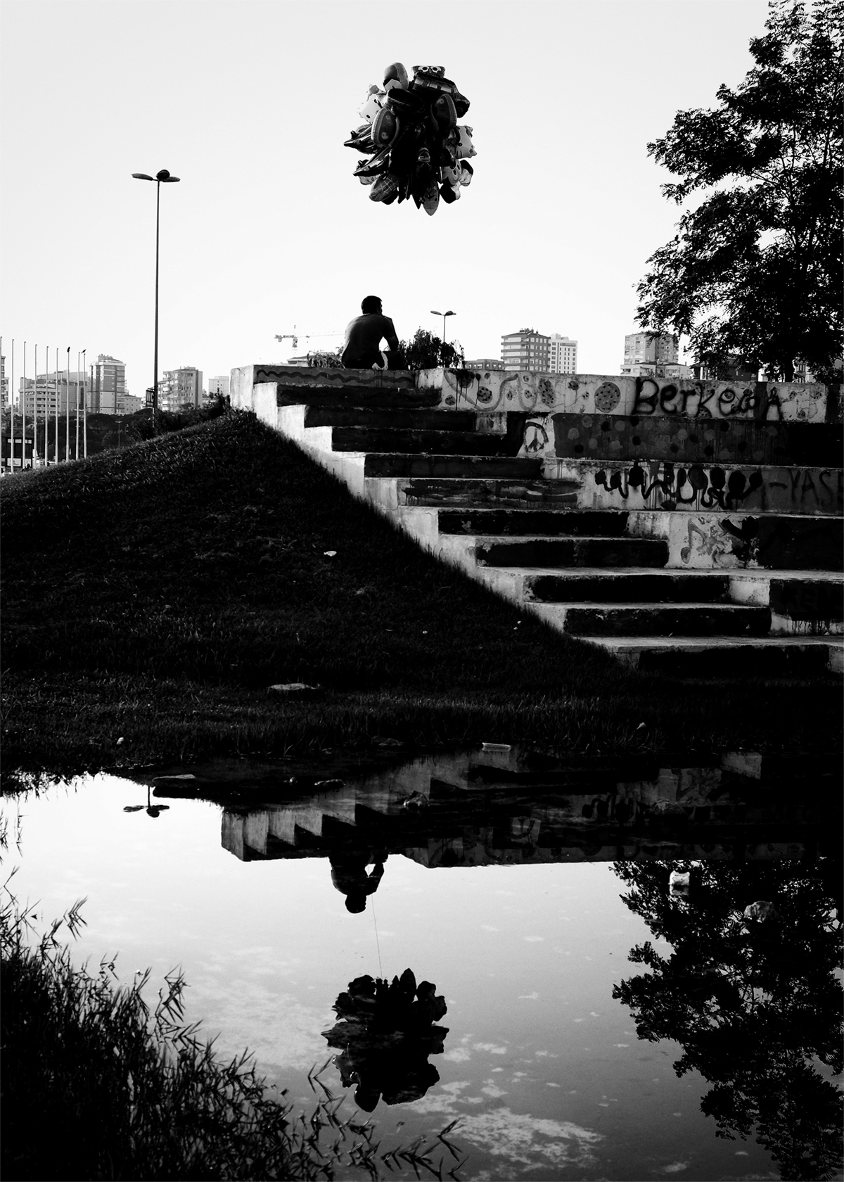 Balloon Man • 20x30cm