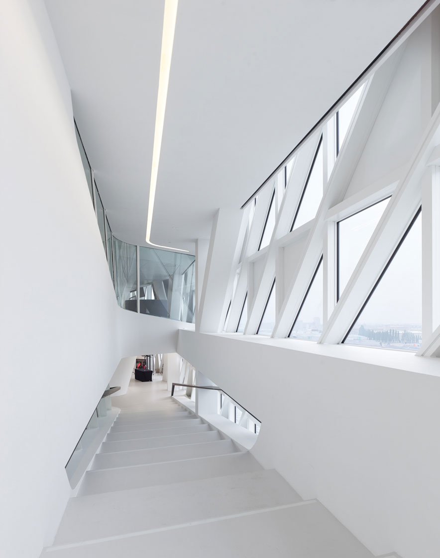 ZAHA HADID ARCHITECTS - PORTHOUSE - ANTWERP, BELGIUM
